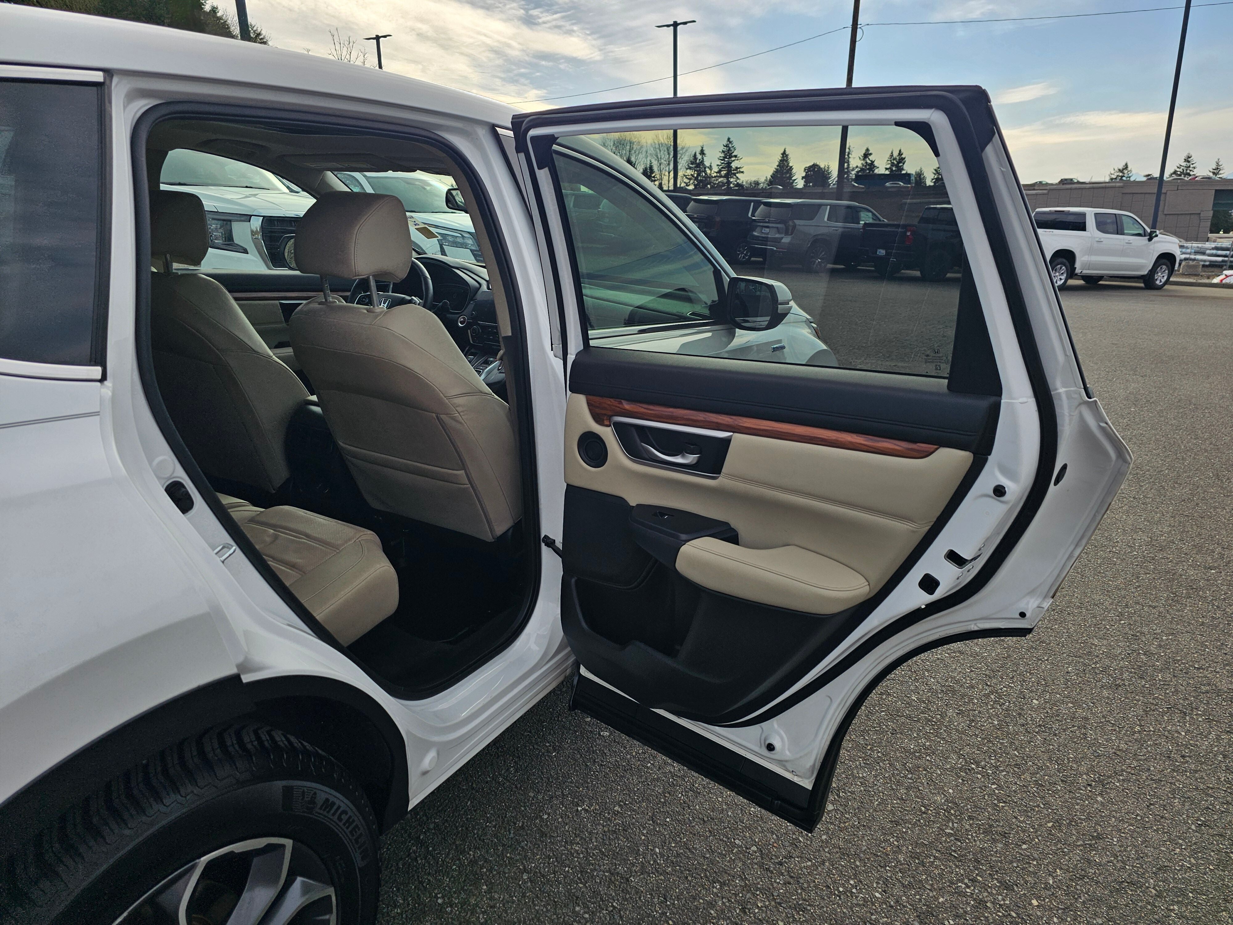 2022 Honda CR-V Hybrid EX-L