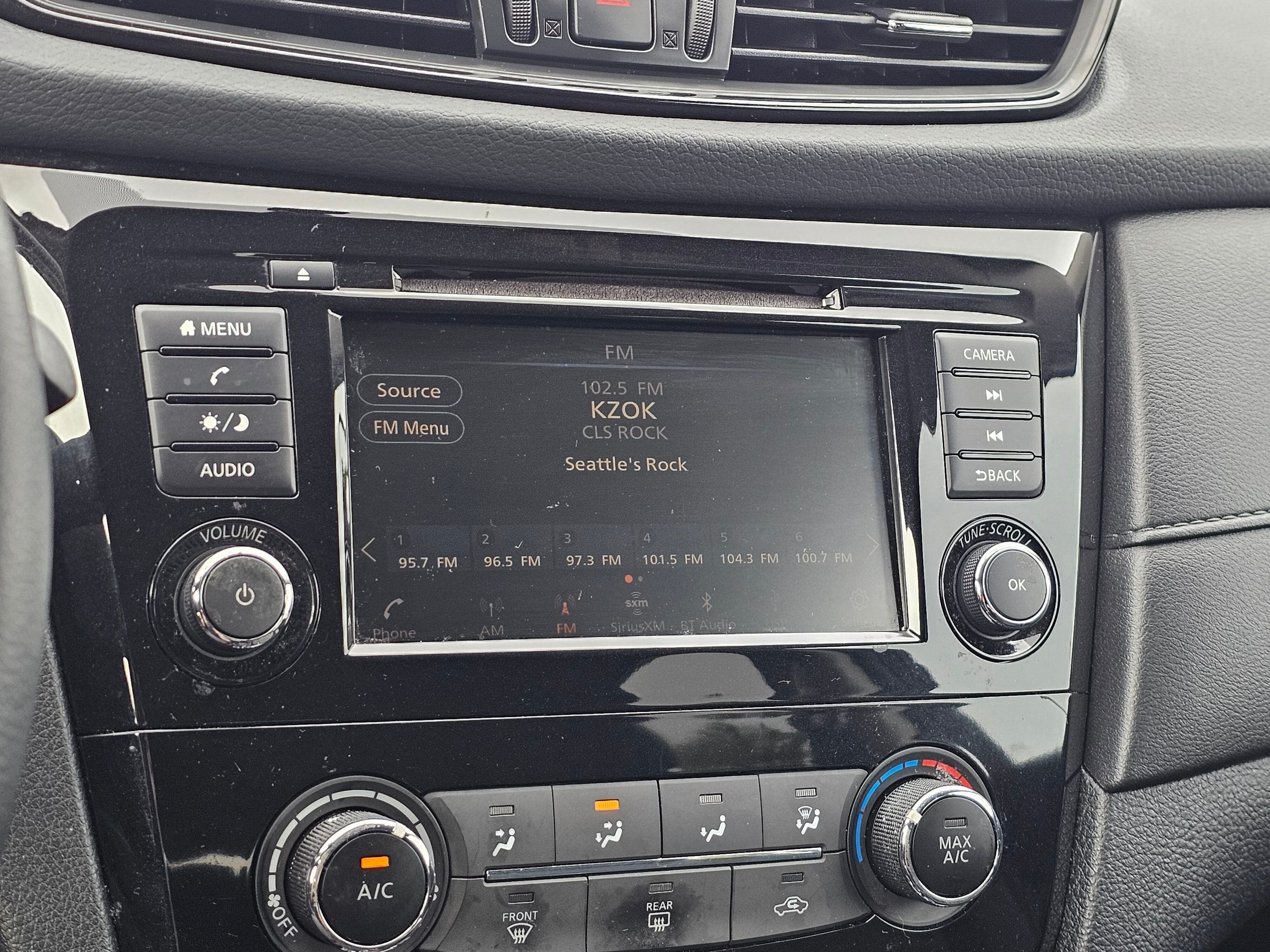 2018 Nissan Rogue S