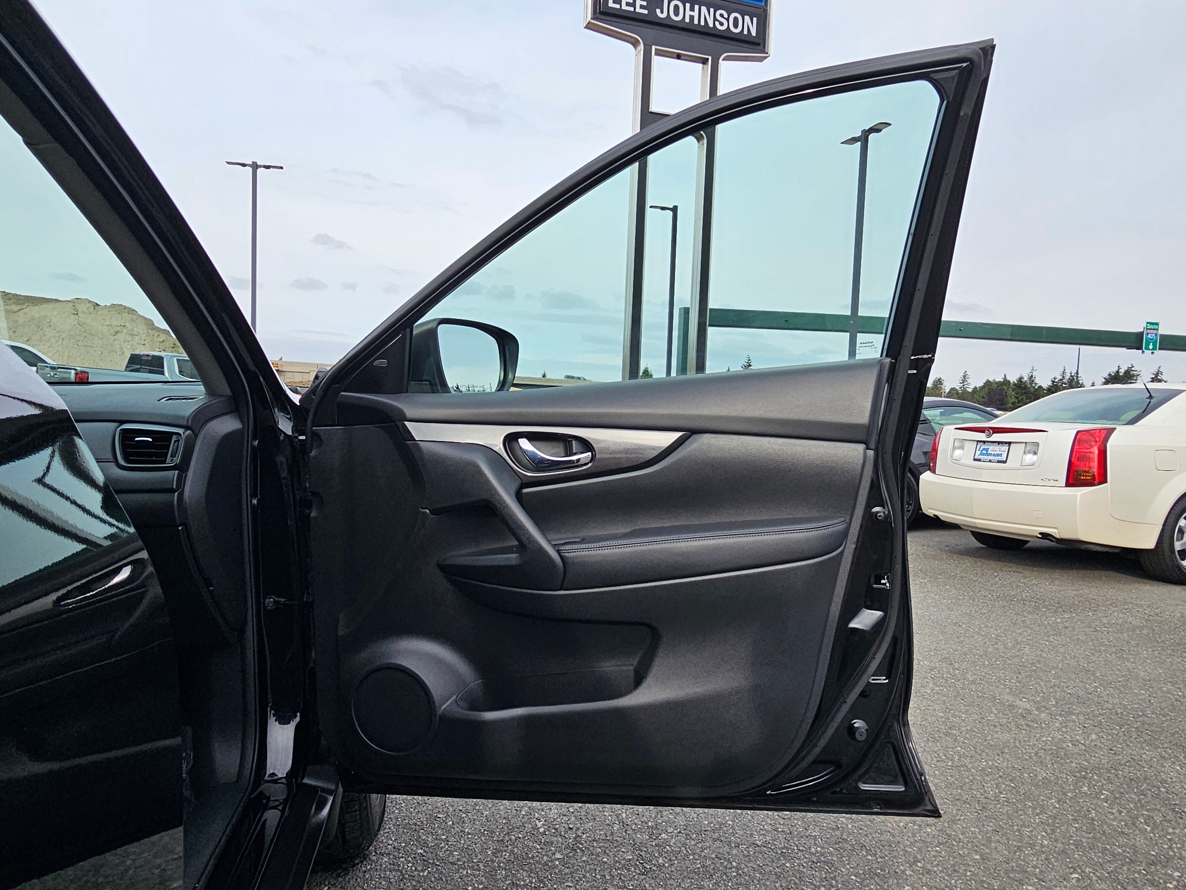 2018 Nissan Rogue S