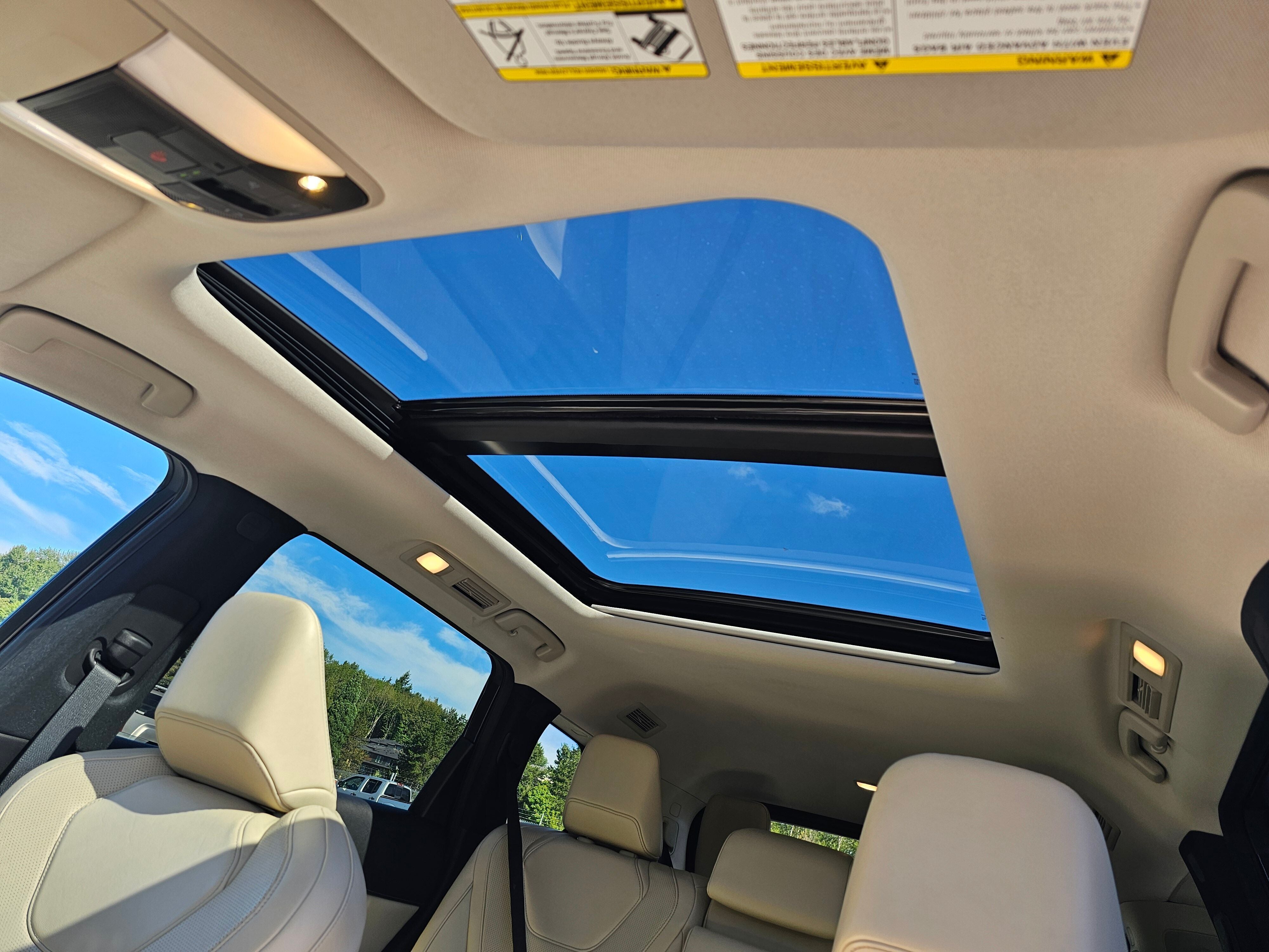 2022 INFINITI QX60 LUXE