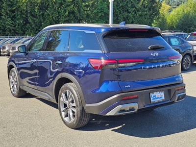 2022 INFINITI QX60 LUXE