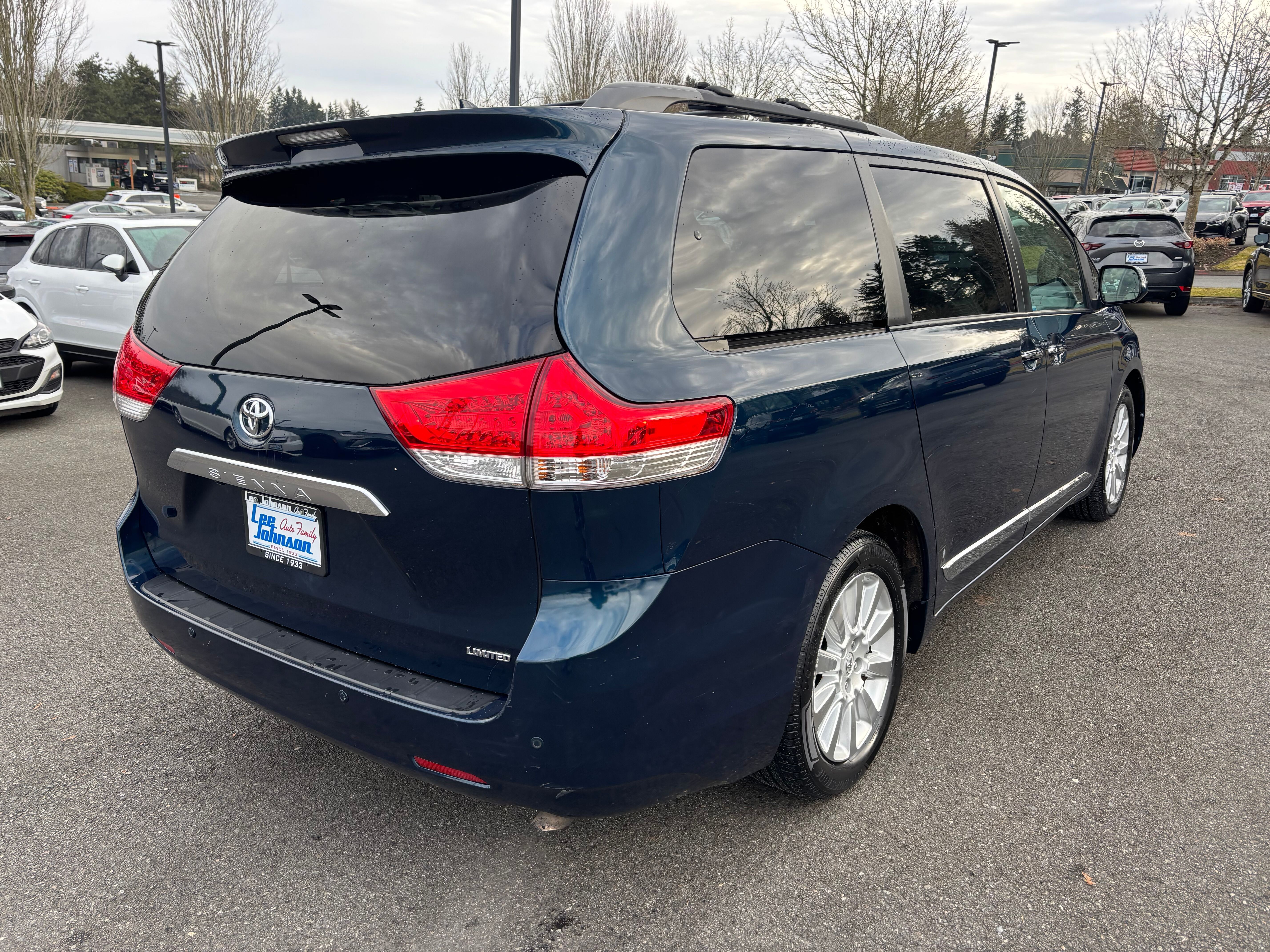 2012 Toyota Sienna XLE AAS