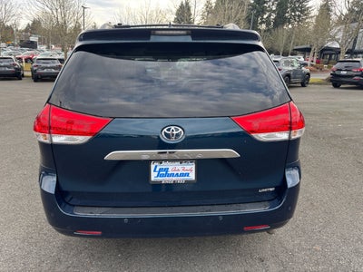 2012 Toyota Sienna XLE AAS