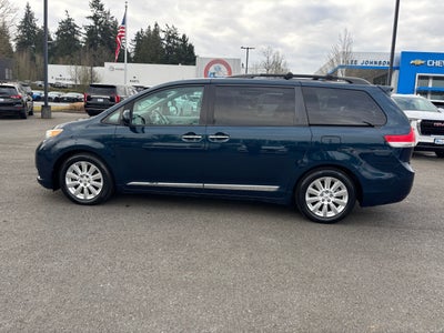 2012 Toyota Sienna XLE AAS