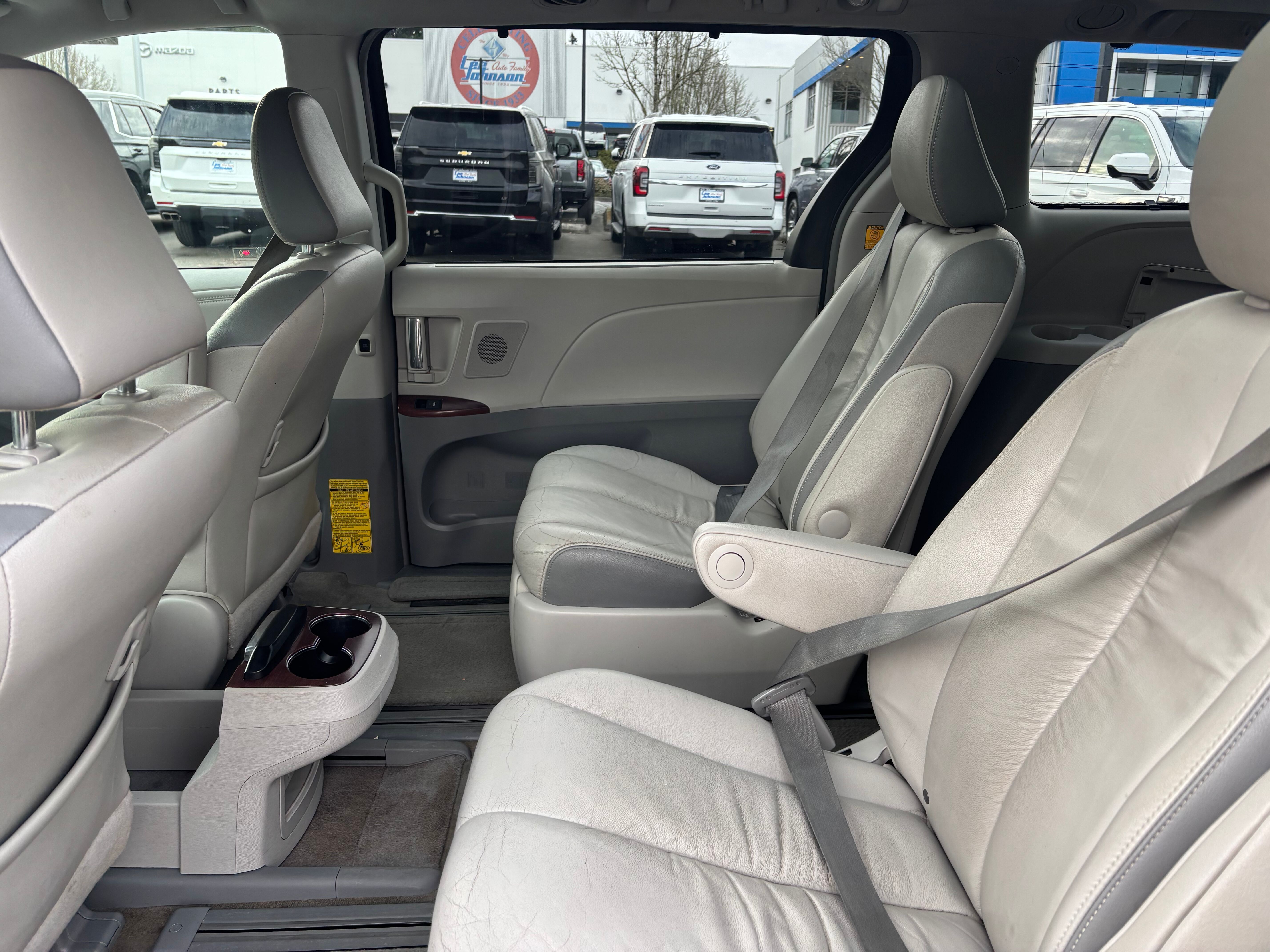 2012 Toyota Sienna XLE AAS
