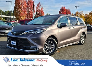 2021 Toyota Sienna XLE