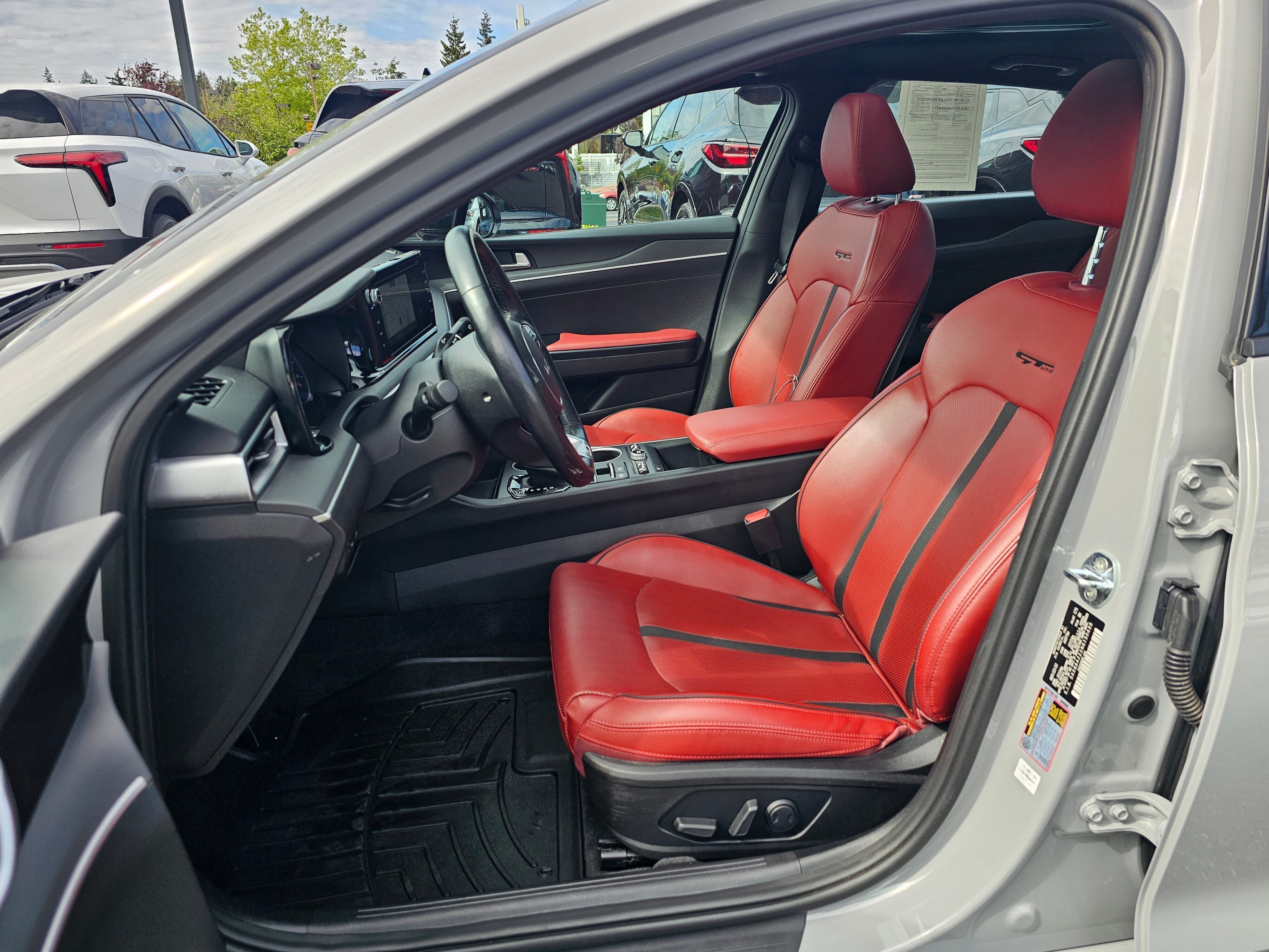 2022 Kia K5 GT-Line