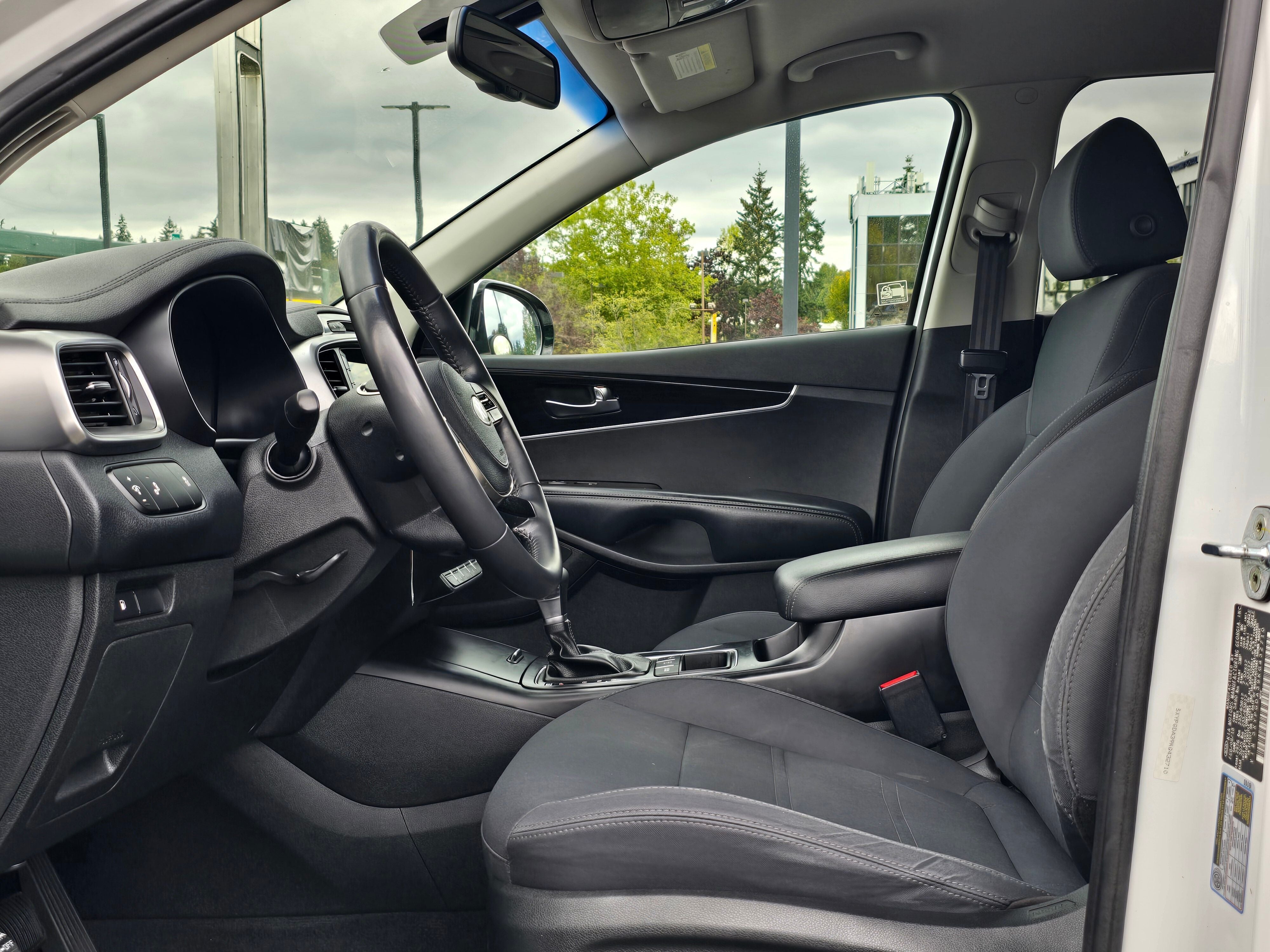 2019 Kia Sorento 2.4L LX