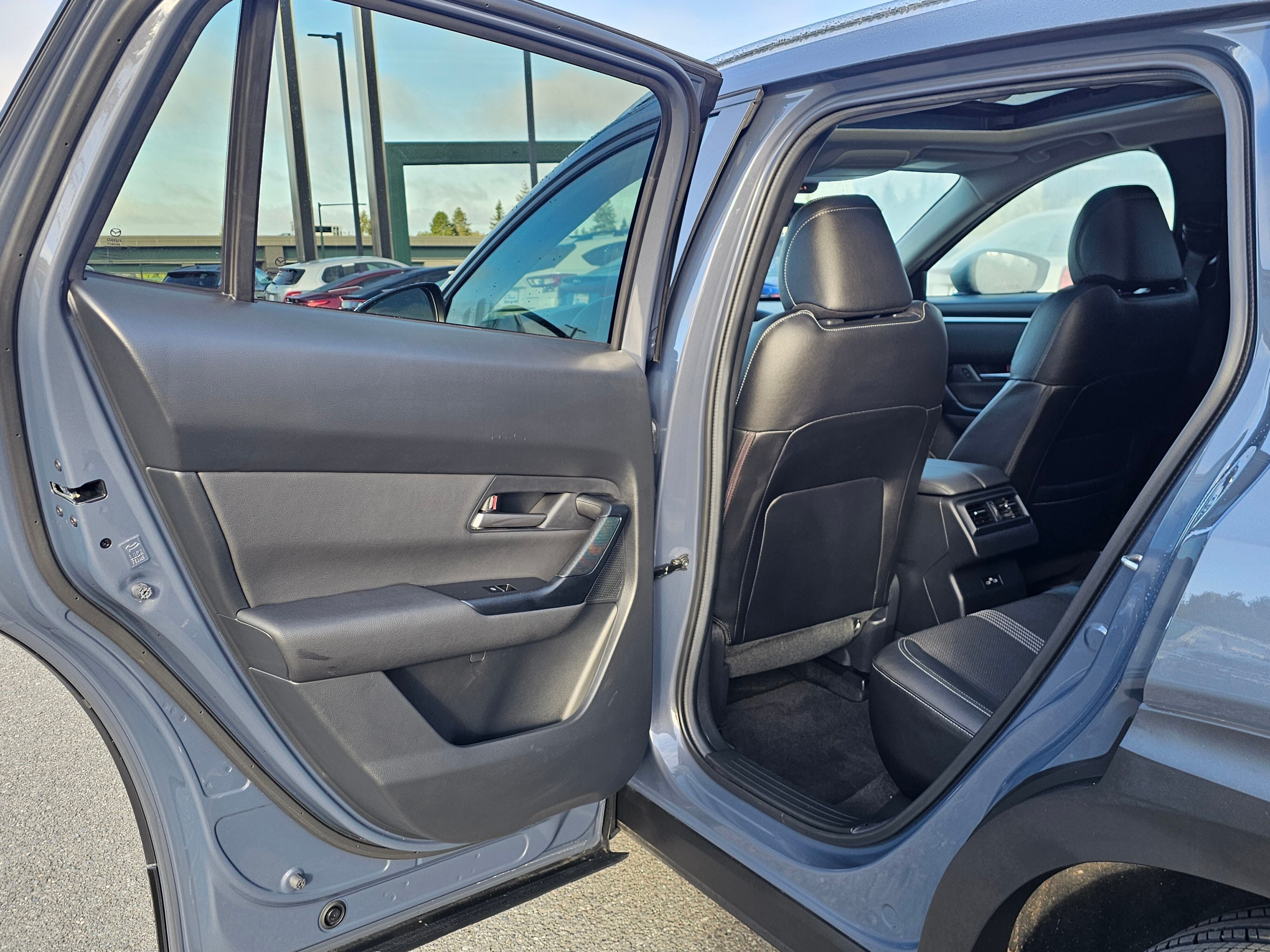 2025 Mazda Mazda CX-50 2.5 S Premium Package