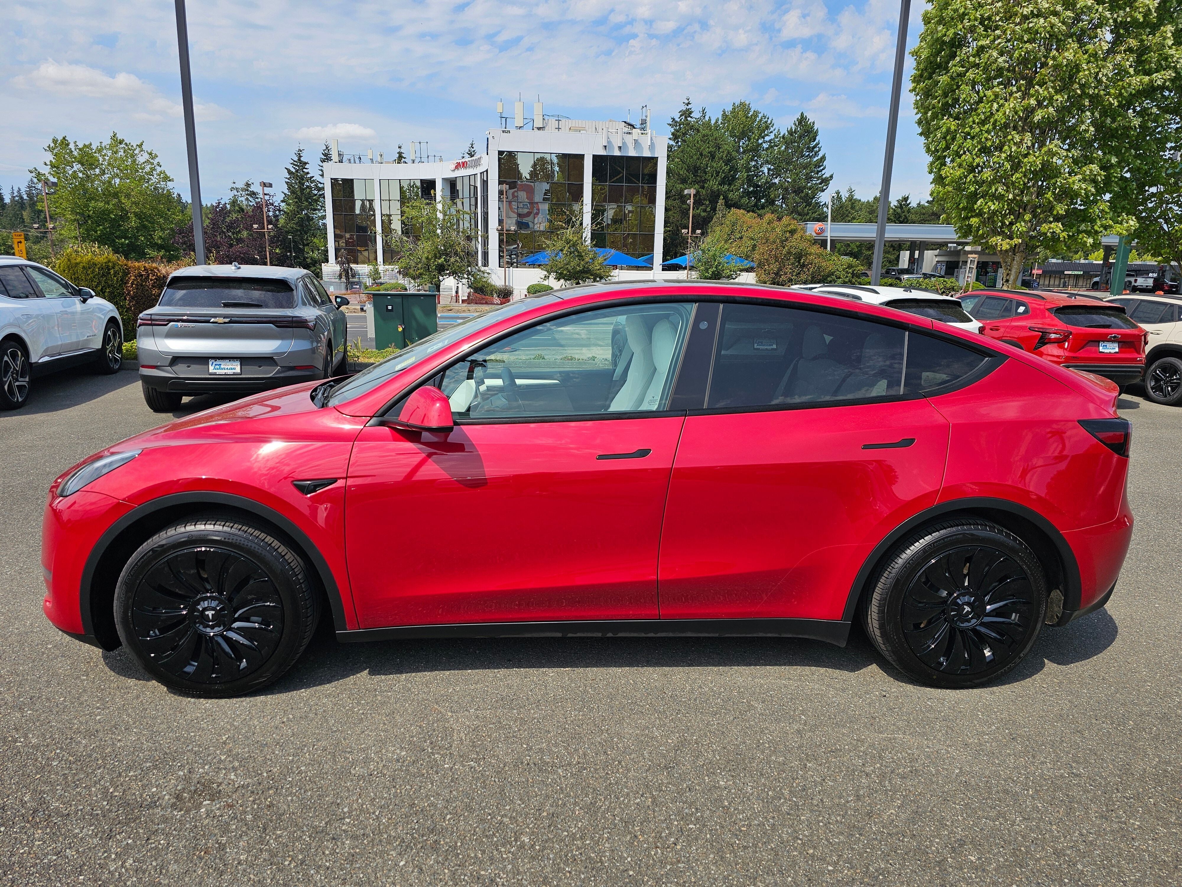 2023 Tesla Model Y Long Range