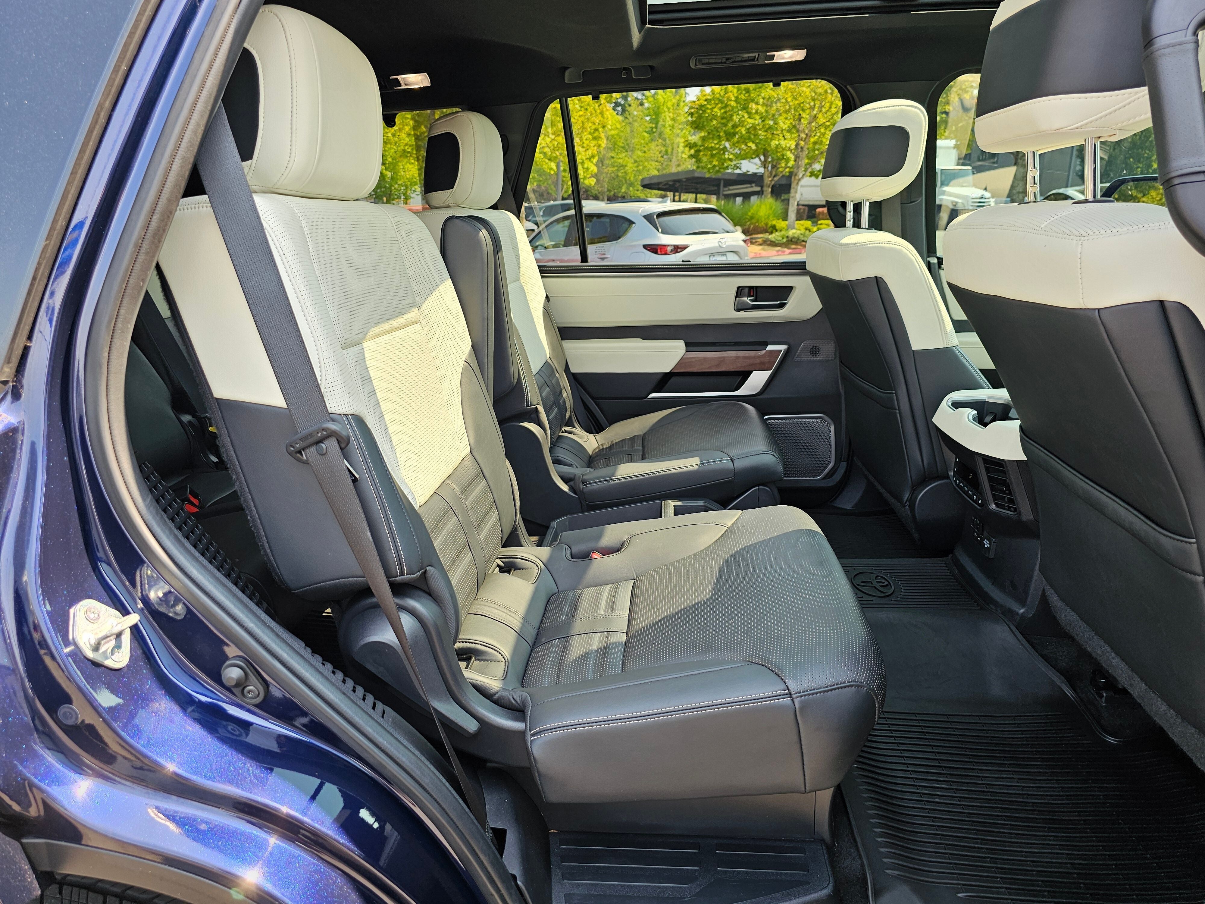 2023 Toyota Sequoia SR5
