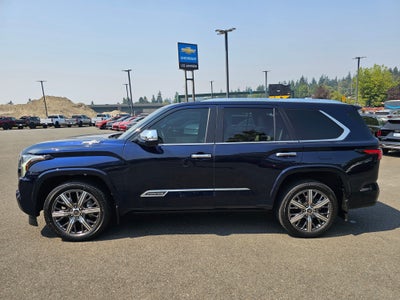 2023 Toyota Sequoia SR5
