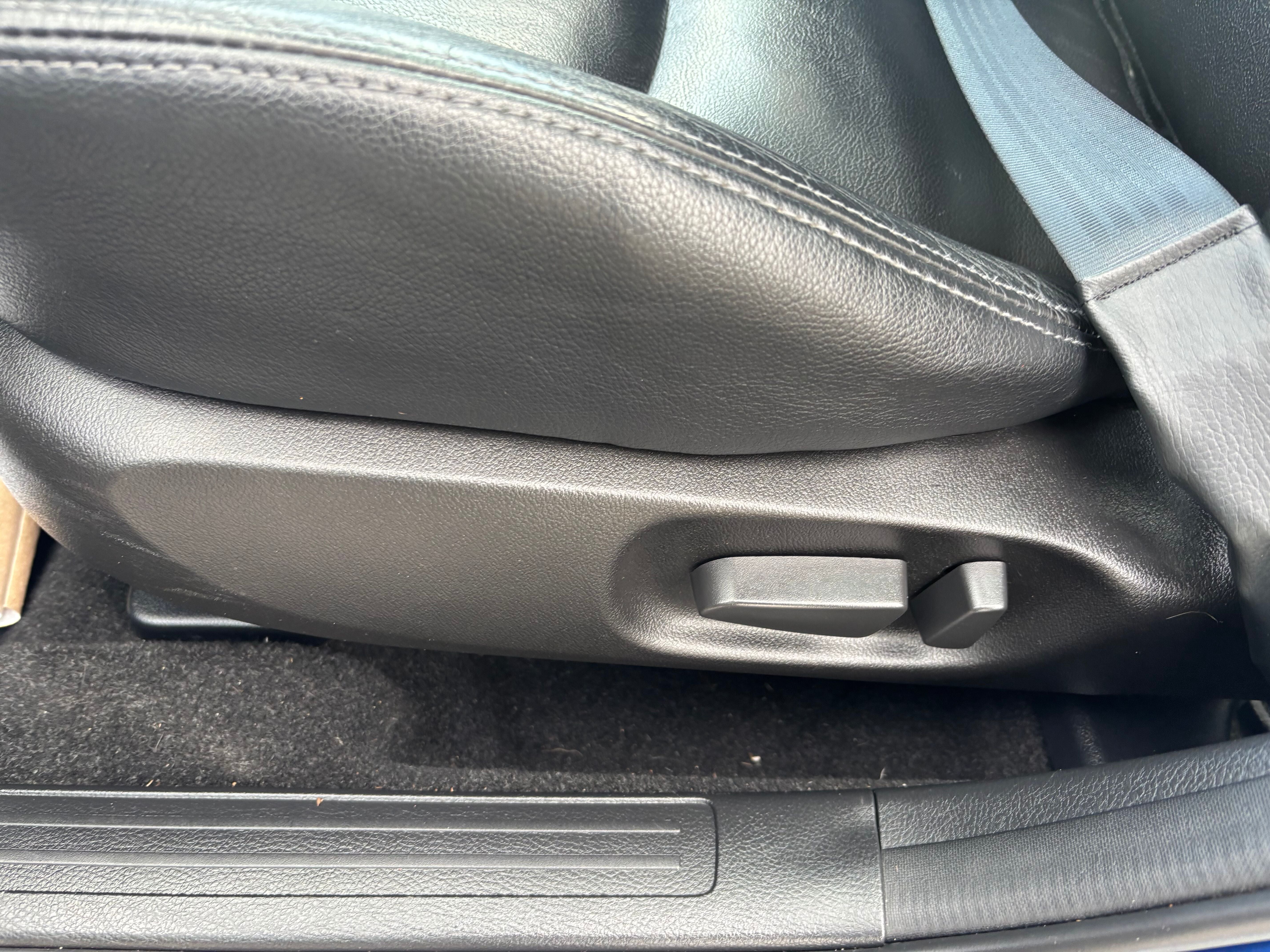 2013 Mazda Mazda3 i Grand Touring