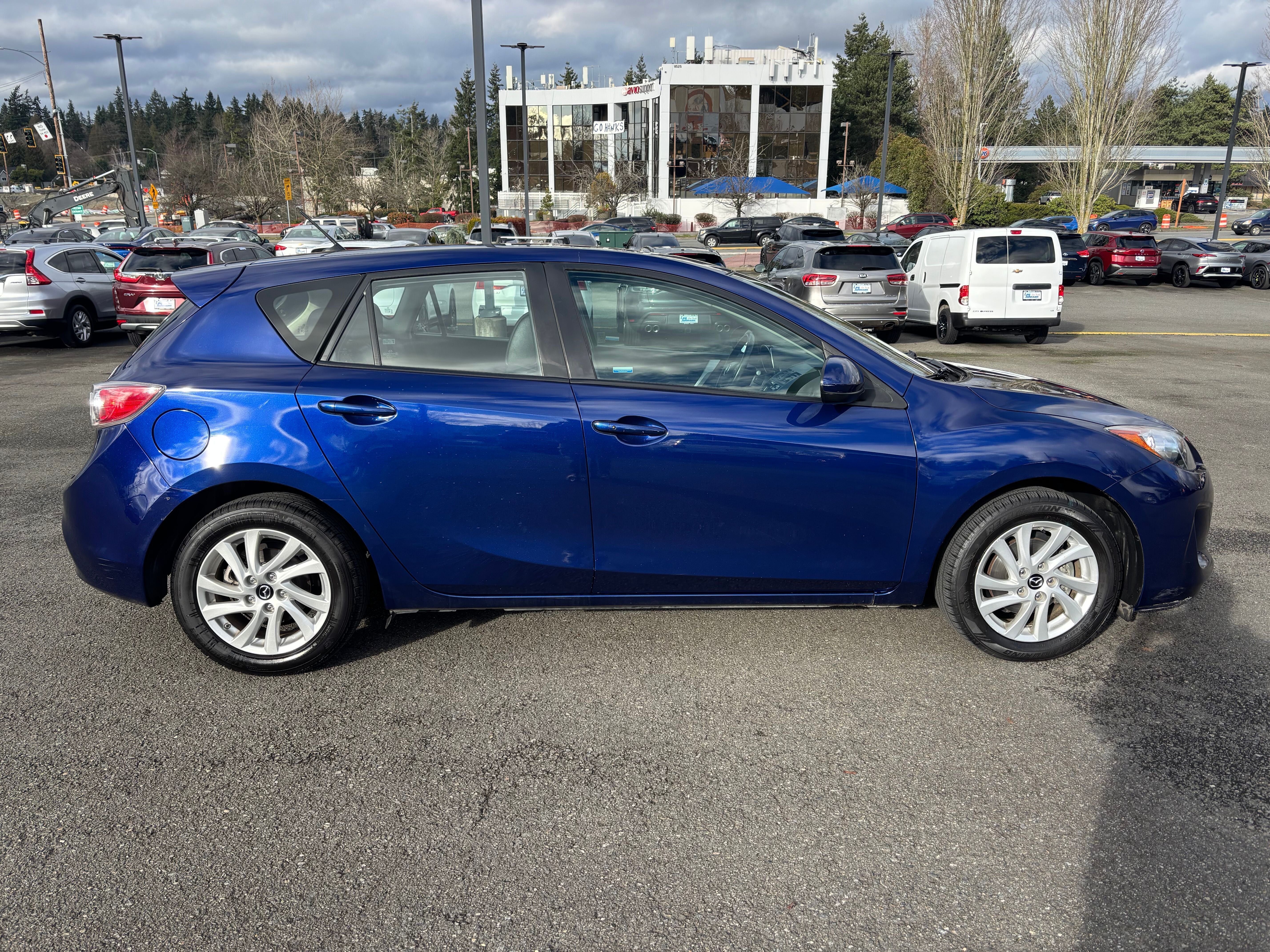 2013 Mazda Mazda3 i Grand Touring