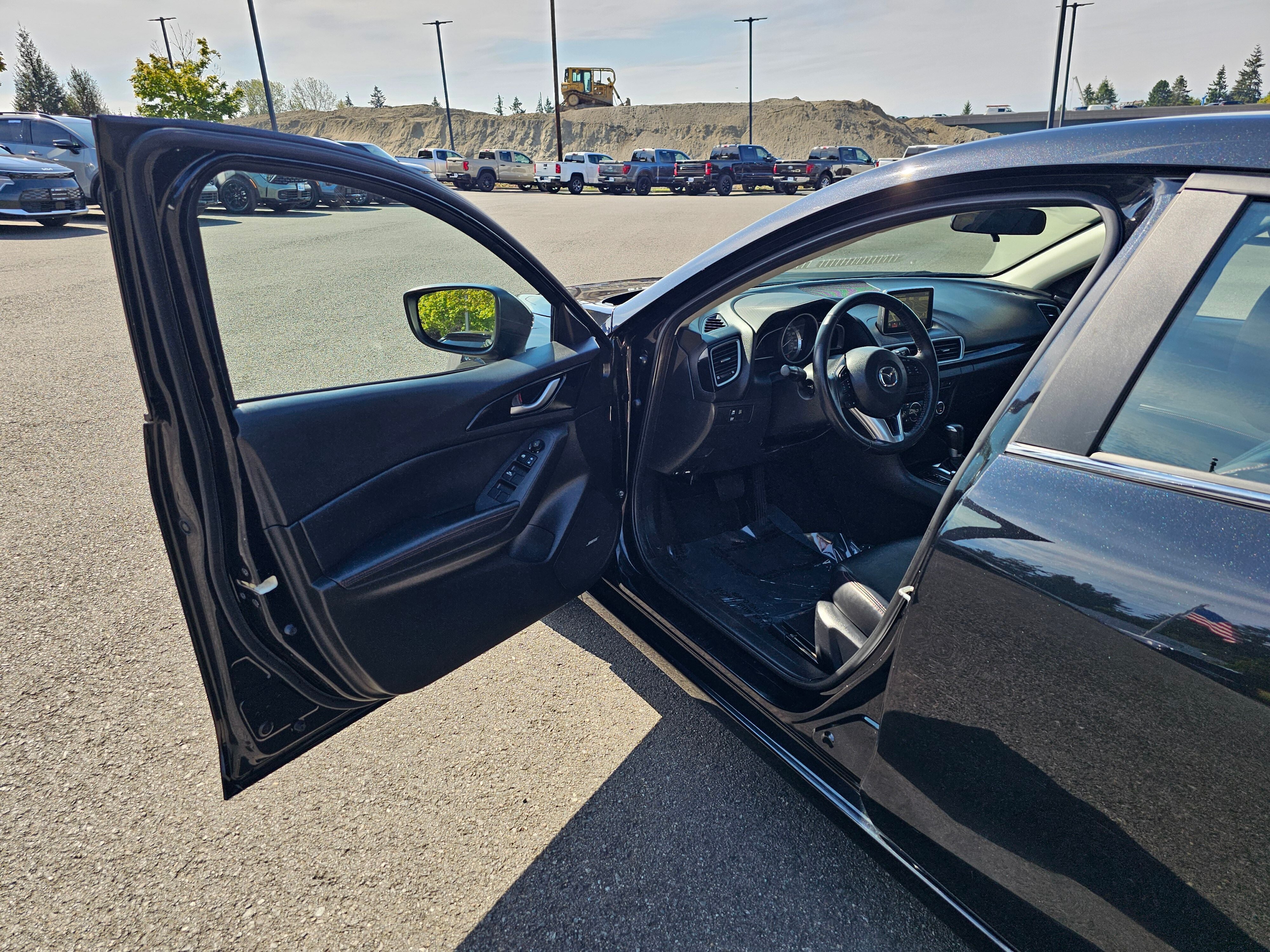 2014 Mazda Mazda3 i Grand Touring