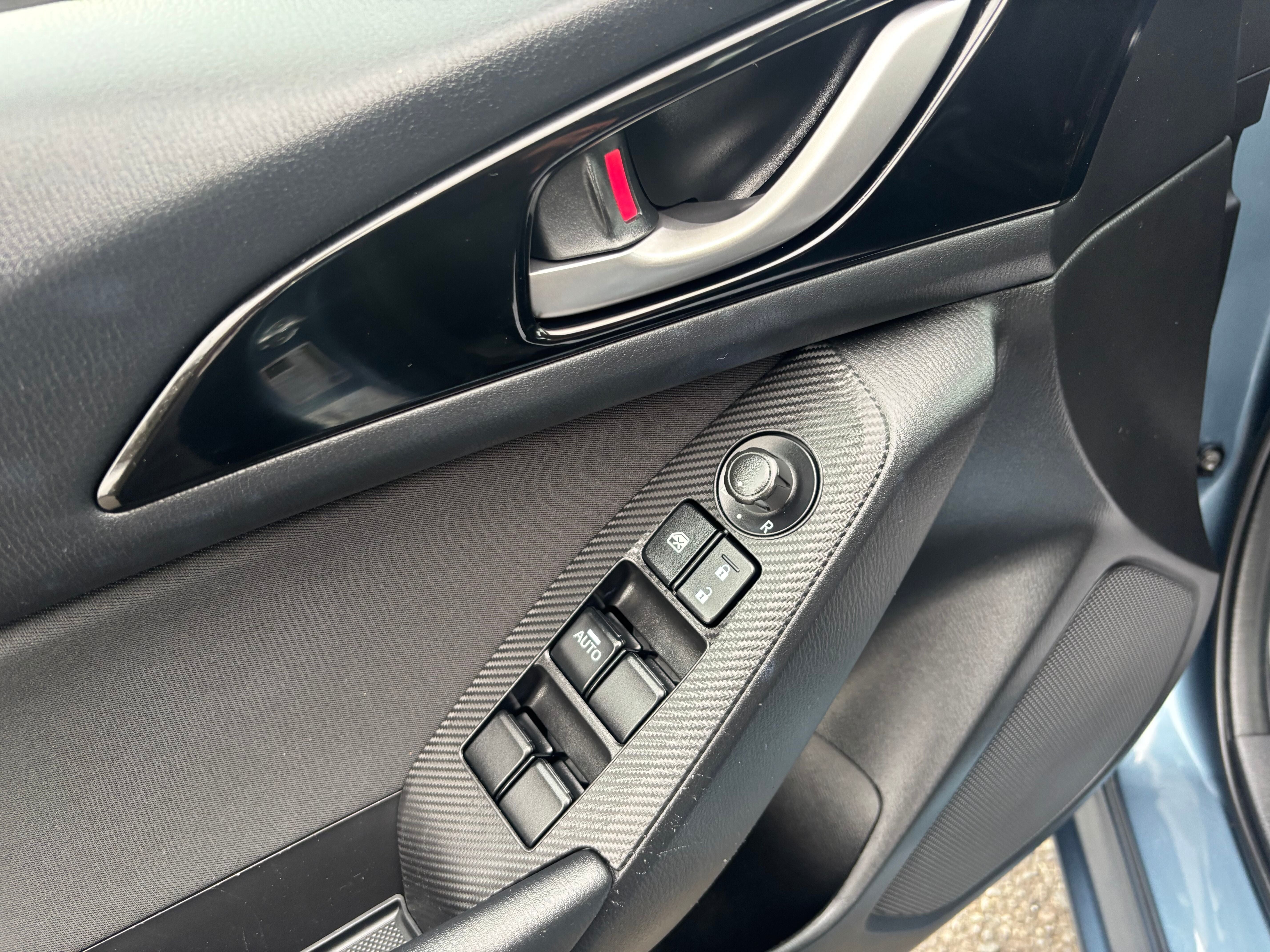 2014 Mazda Mazda3 i Sport