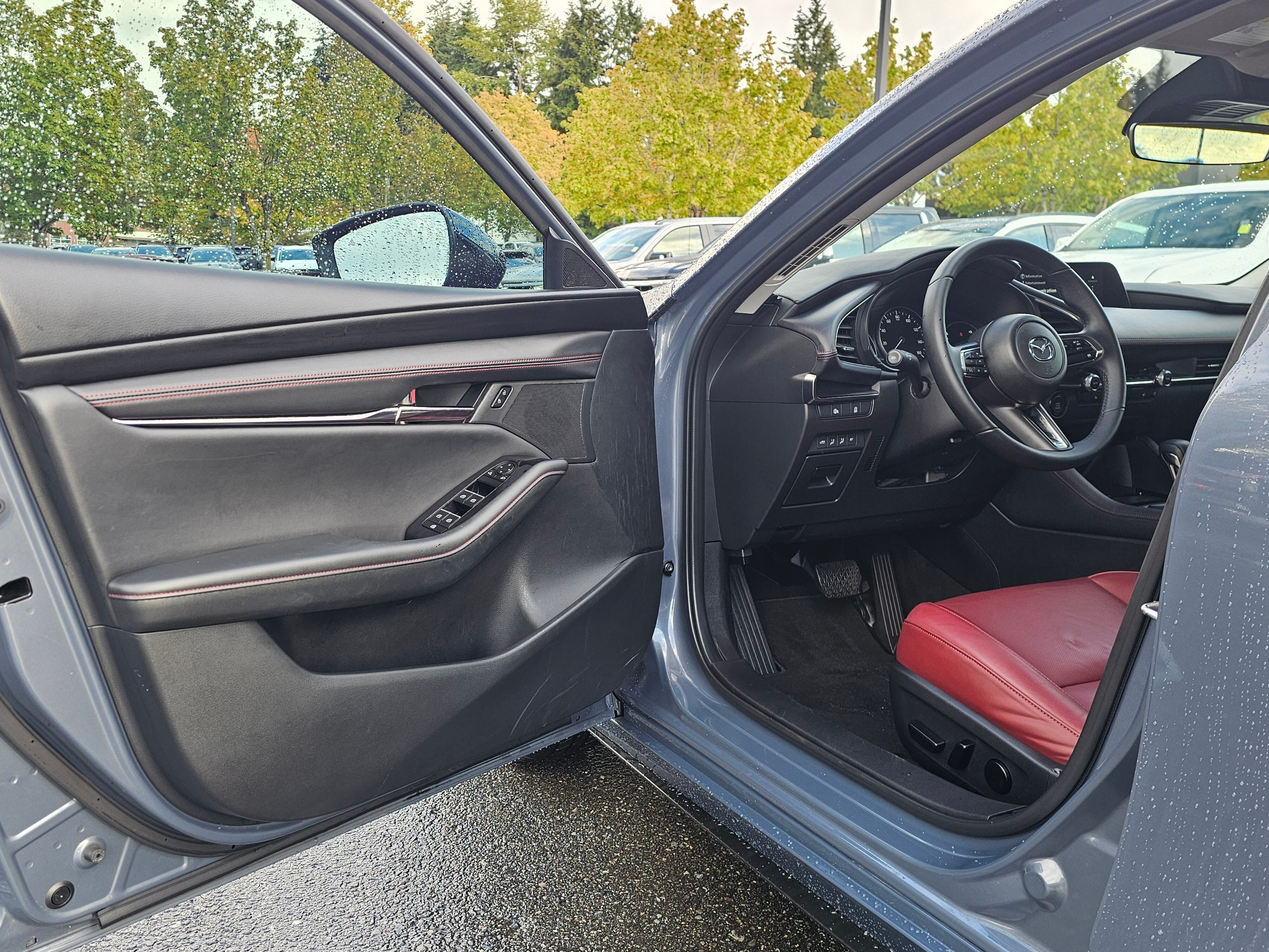 2026 Mazda Mazda3 Sedan 2.5 S Carbon Edition