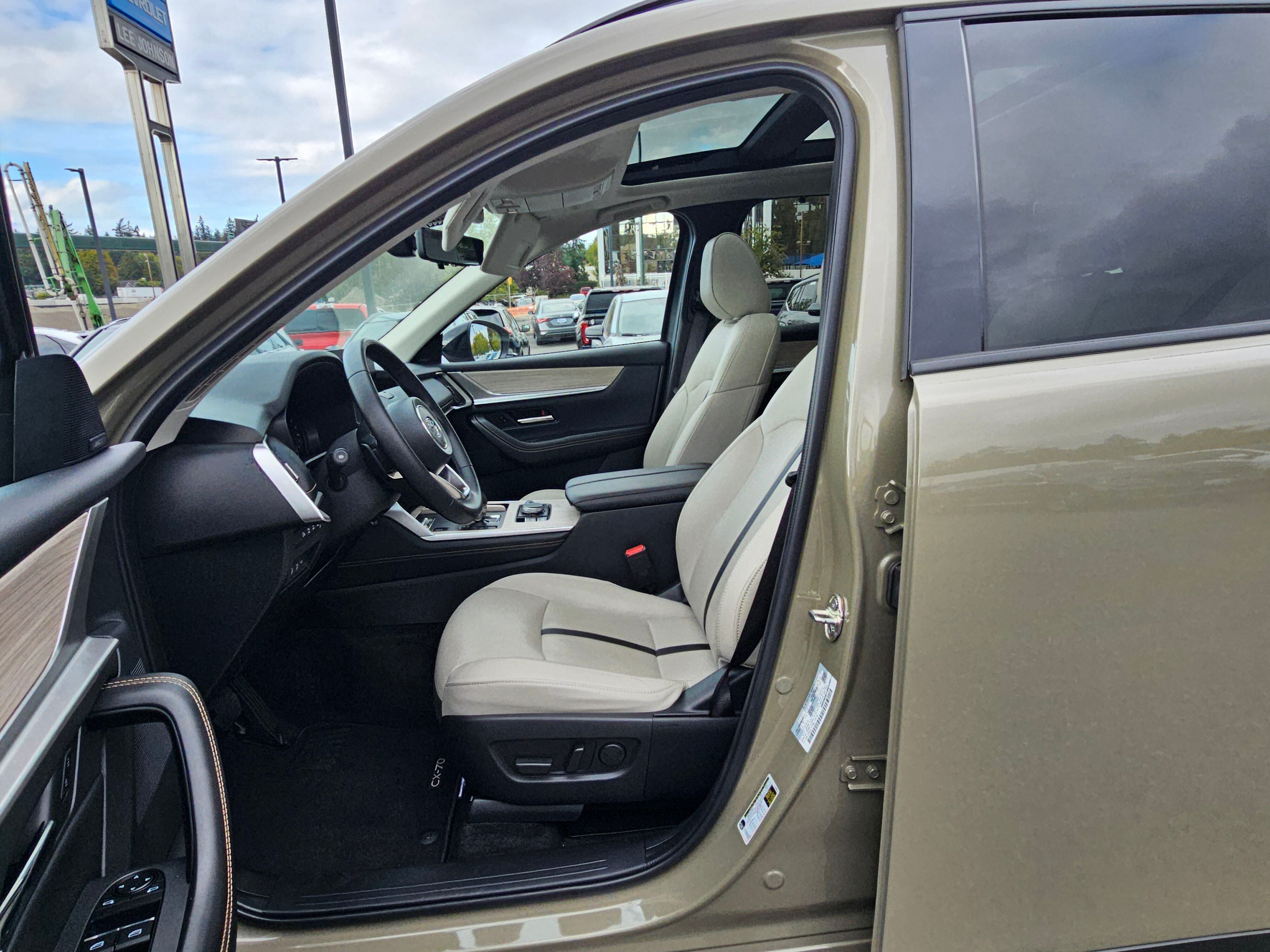 2025 Mazda Mazda CX-70 PHEV Premium Package