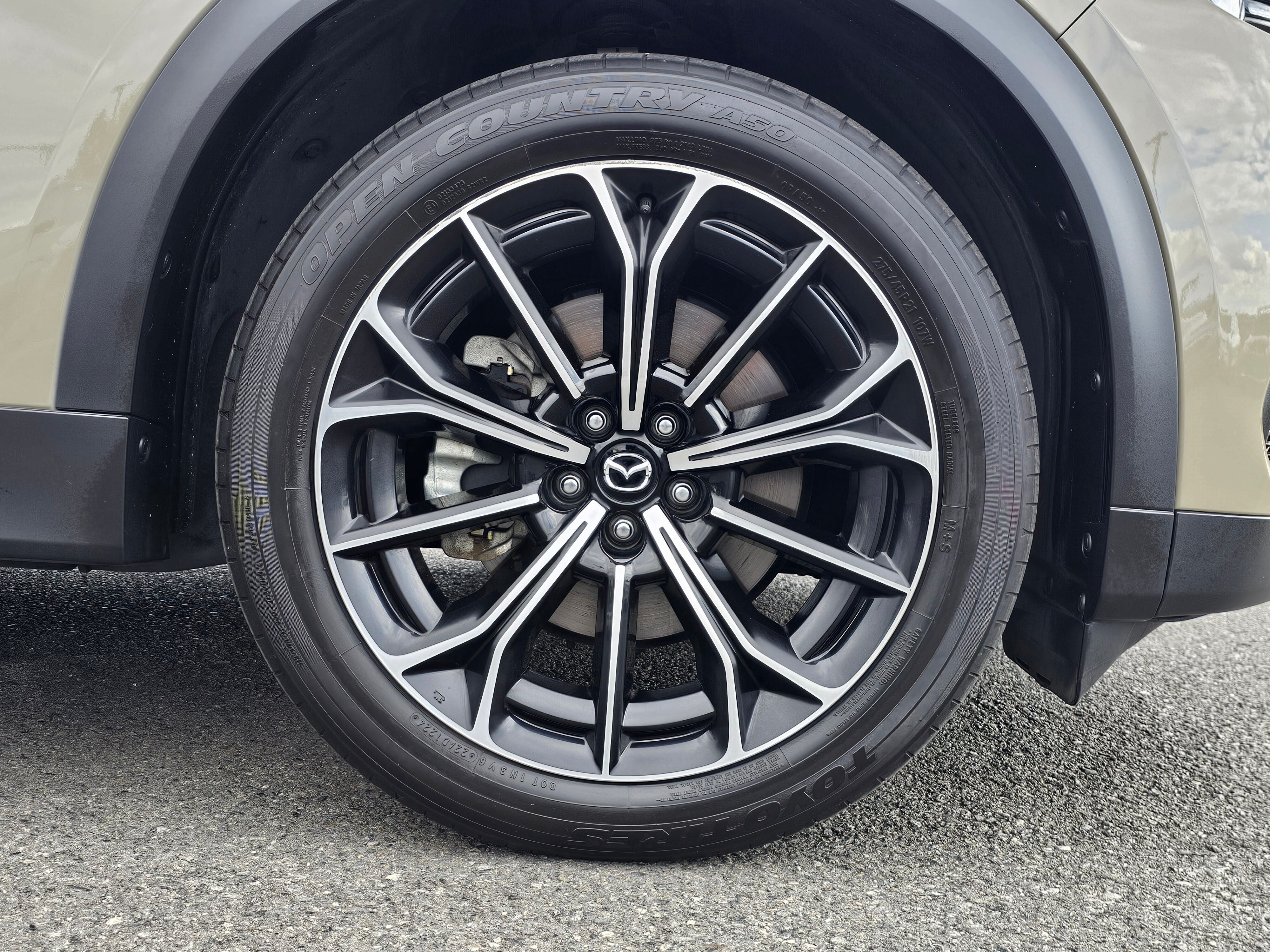 2025 Mazda Mazda CX-70 PHEV Premium Package