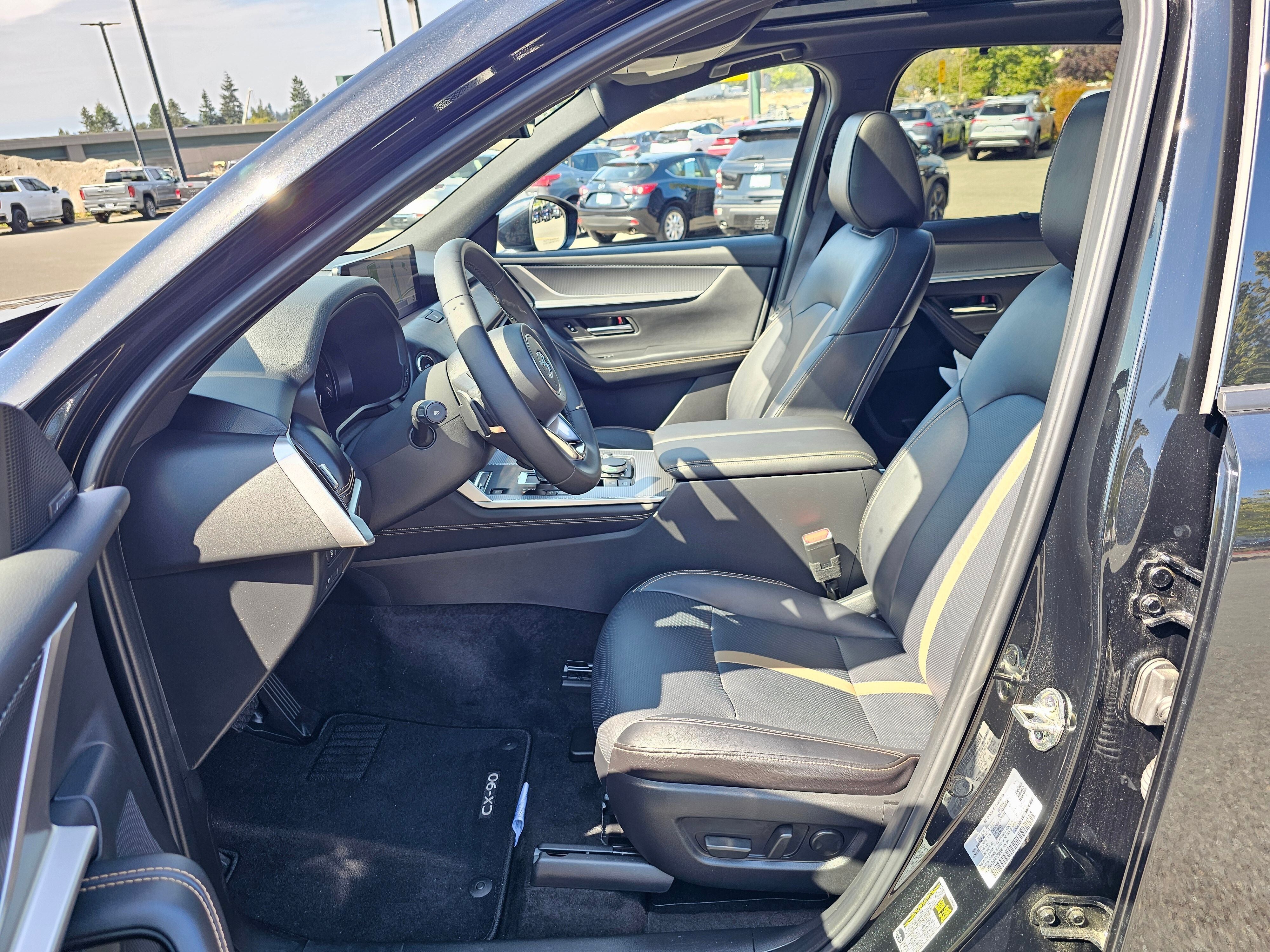 2025 Mazda Mazda CX-90 PHEV Premium Plus Package