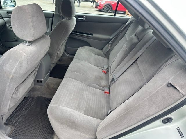 2005 Toyota Camry STD