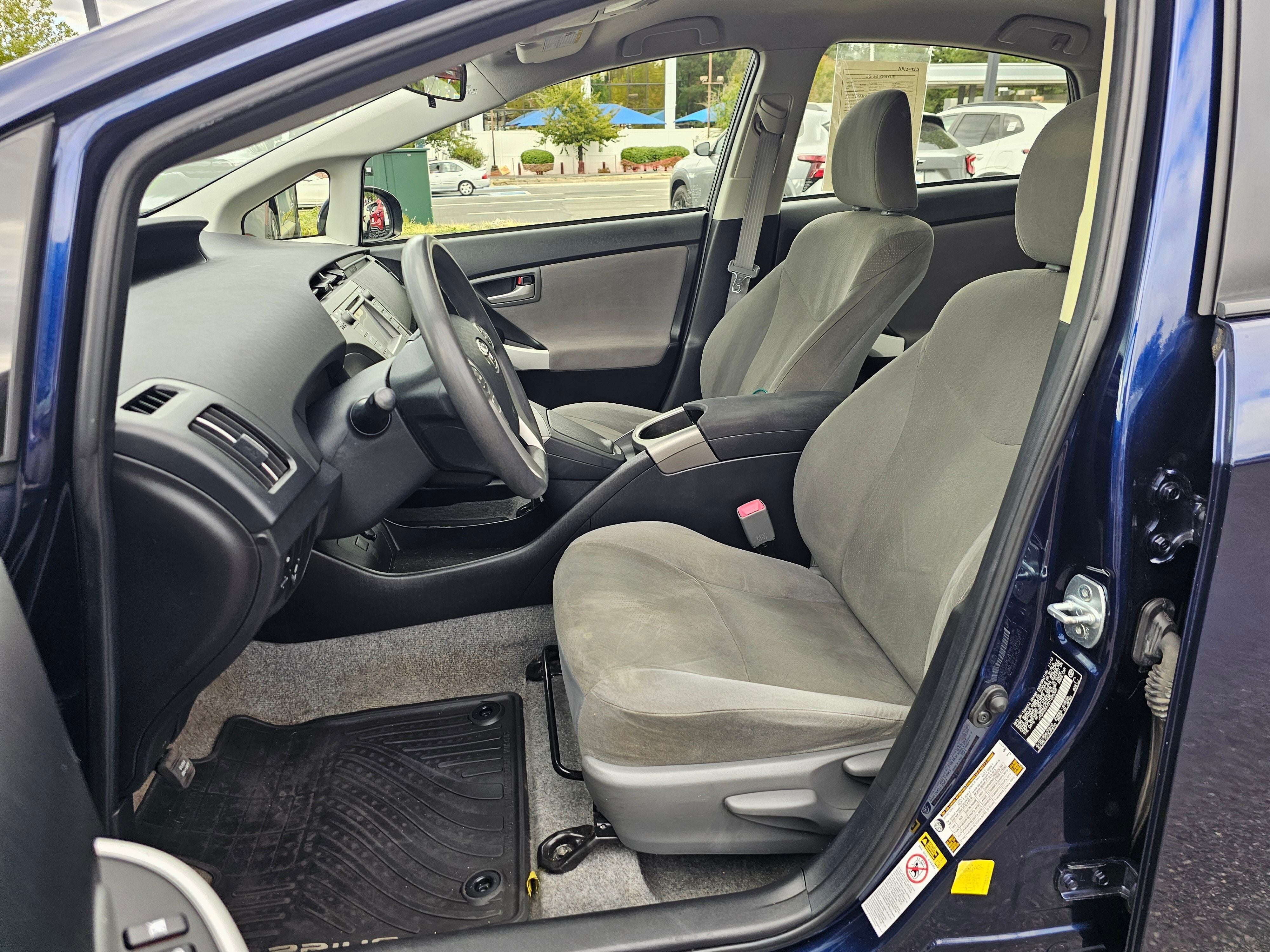 2013 Toyota Prius One