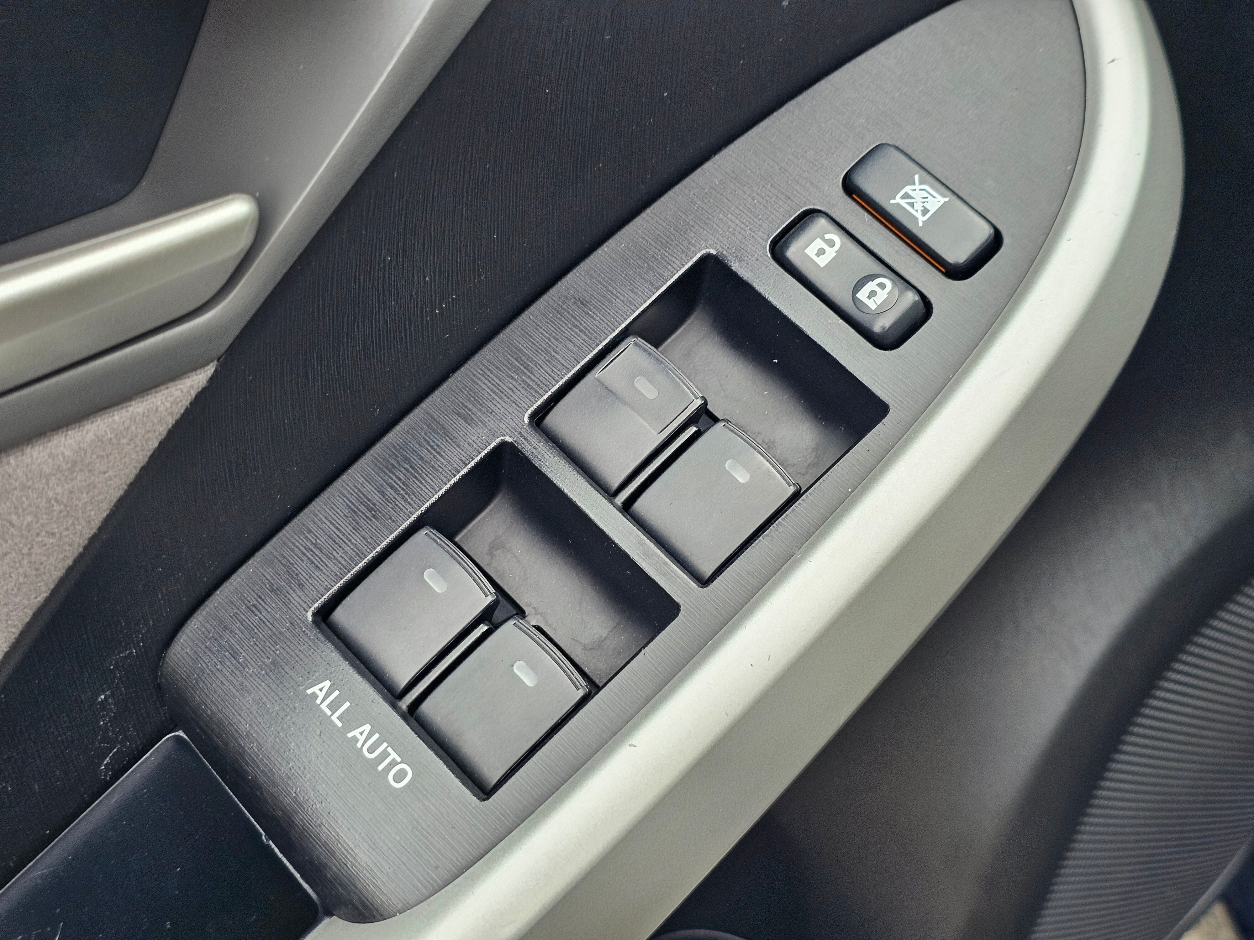 2013 Toyota Prius One