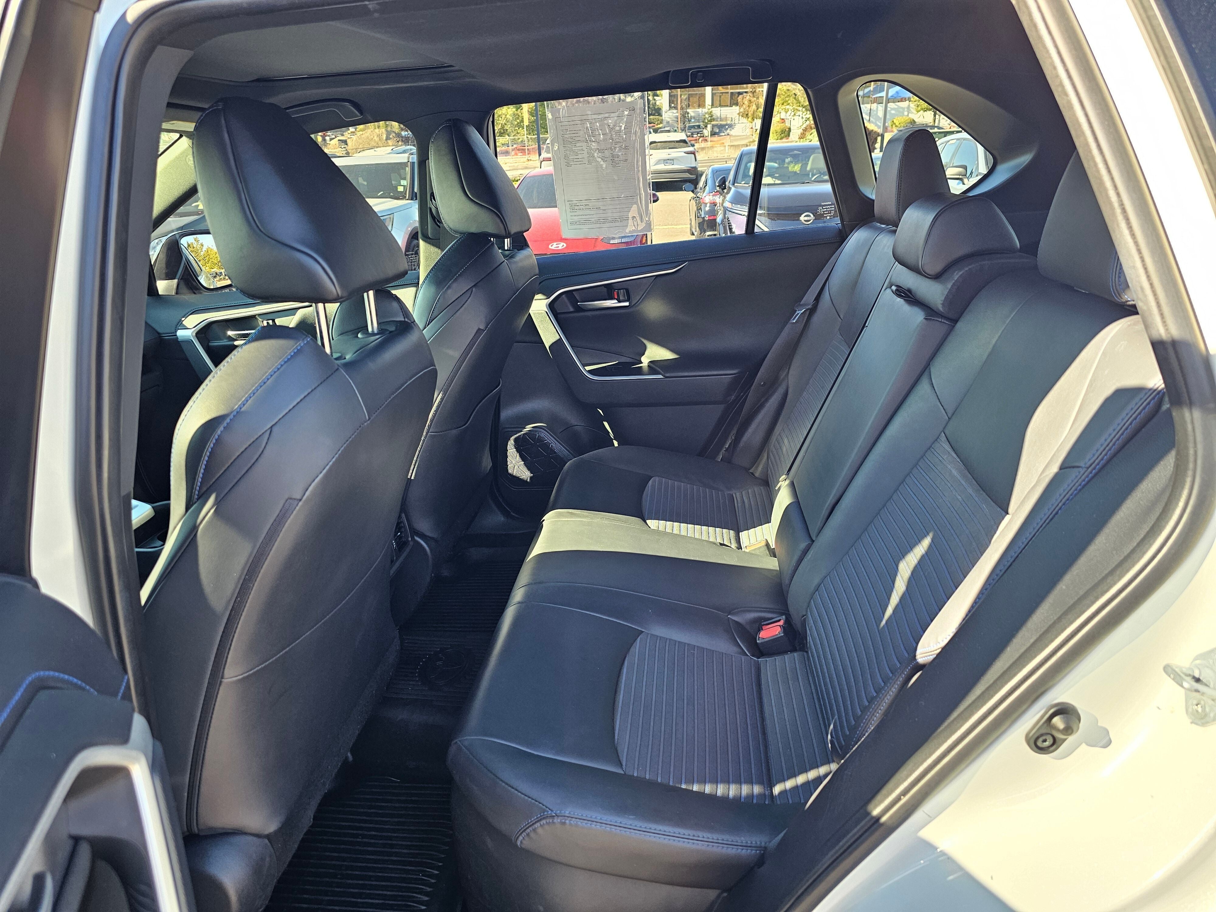 2019 Toyota RAV4 Hybrid XSE
