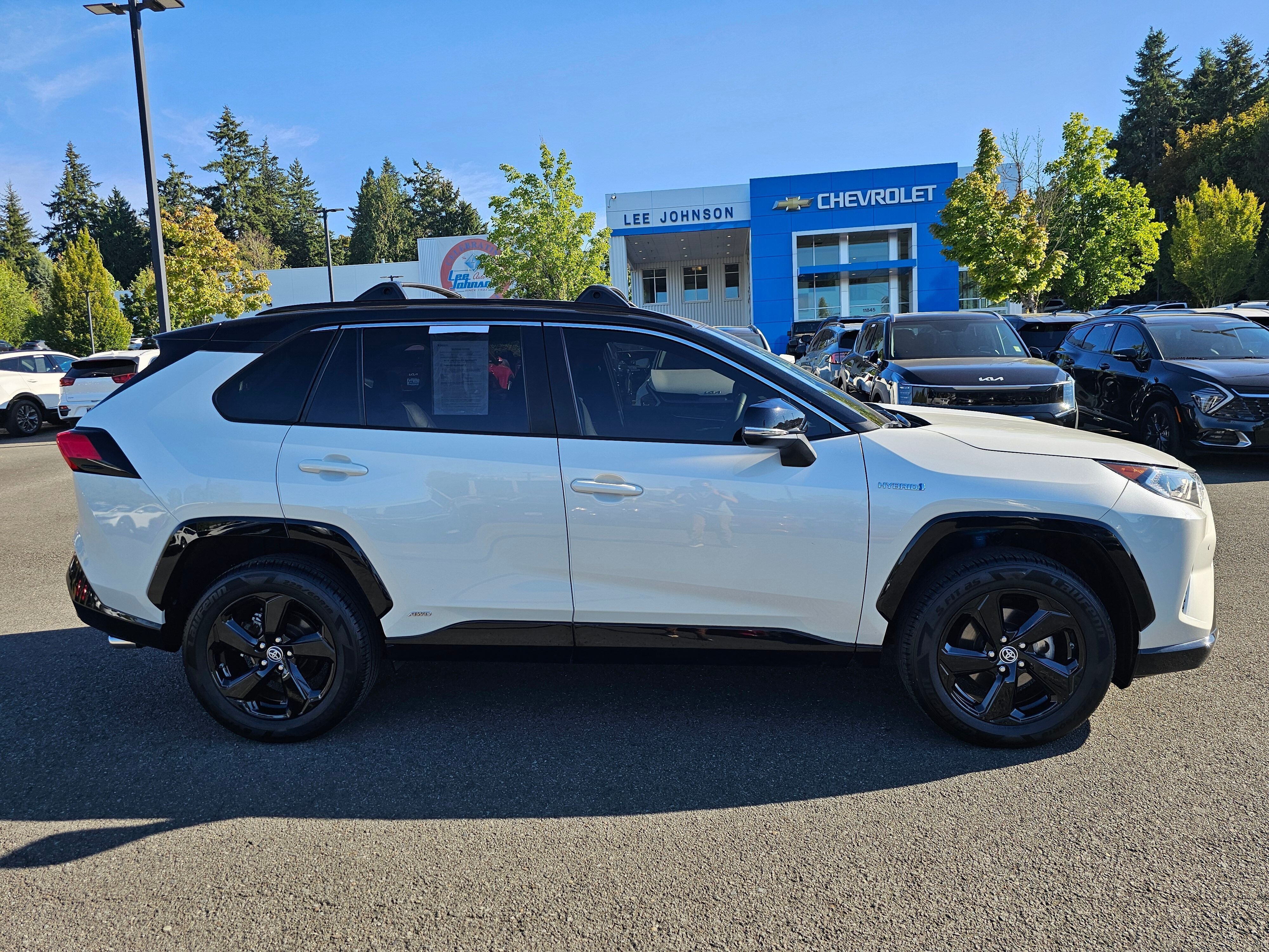 2019 Toyota RAV4 Hybrid XSE