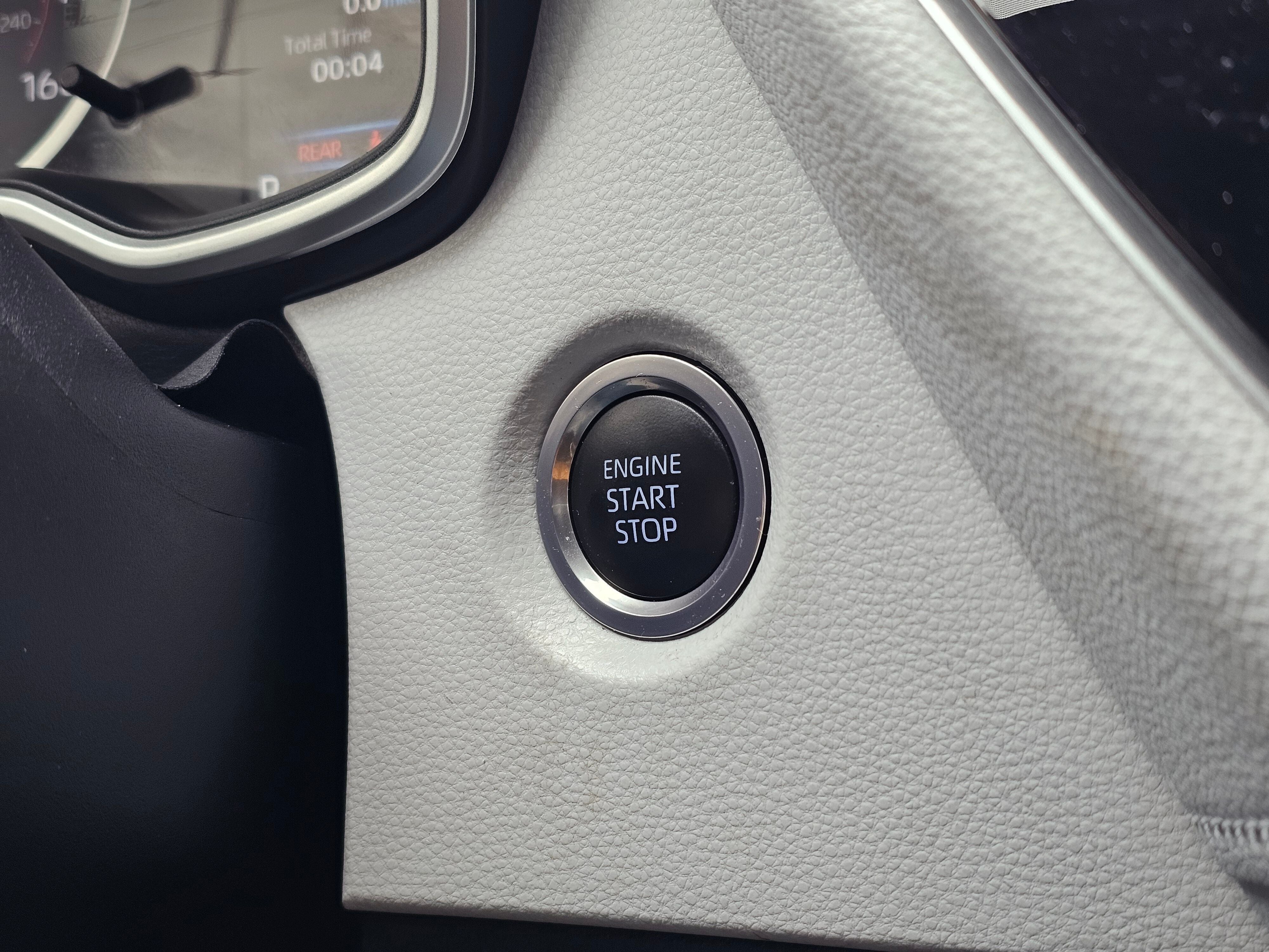 2022 Toyota Corolla Hatchback SE