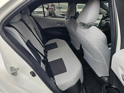 2022 Toyota Corolla Hatchback SE