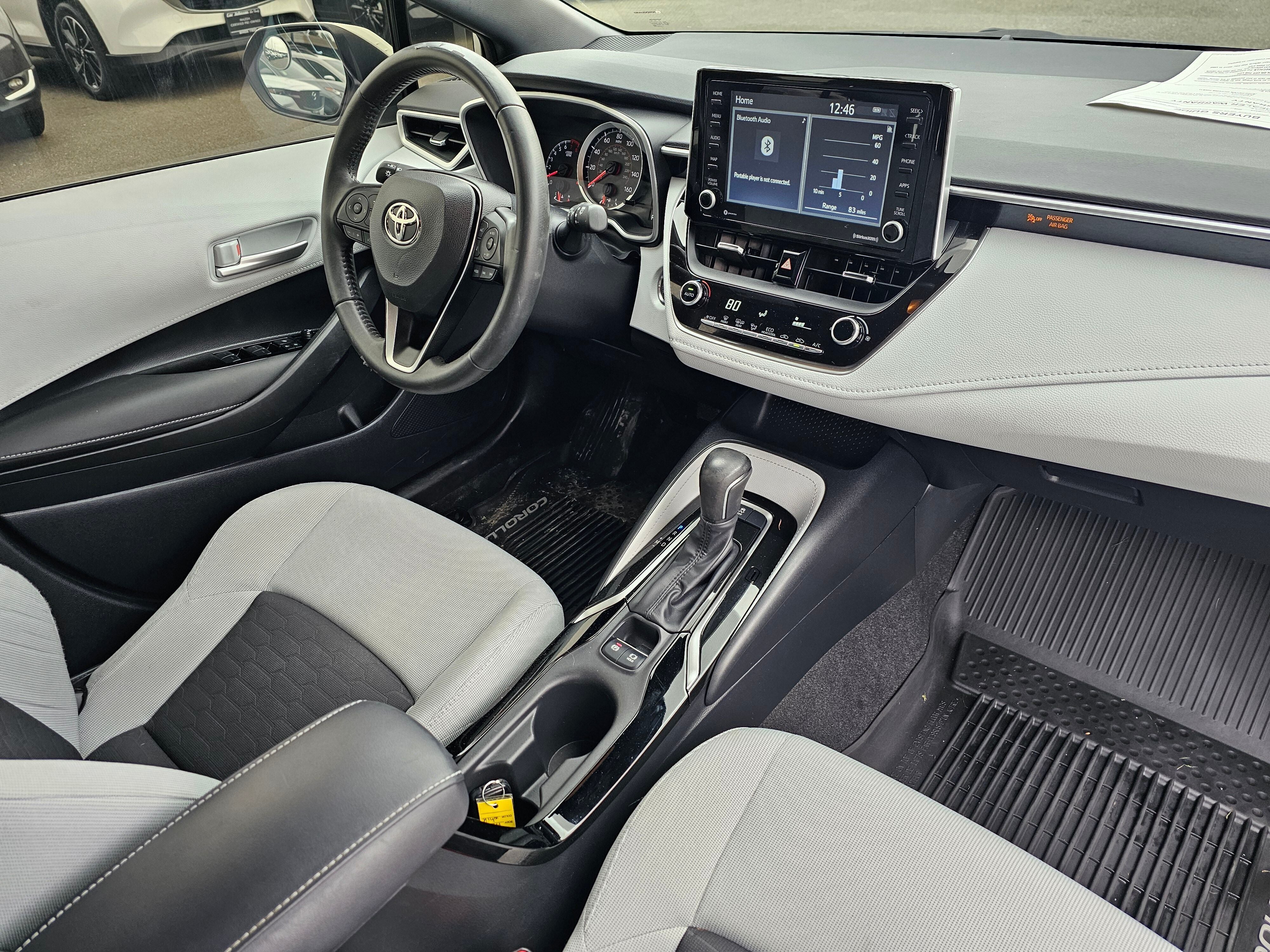 2022 Toyota Corolla Hatchback SE