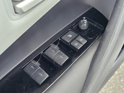 2022 Toyota Corolla Hatchback SE