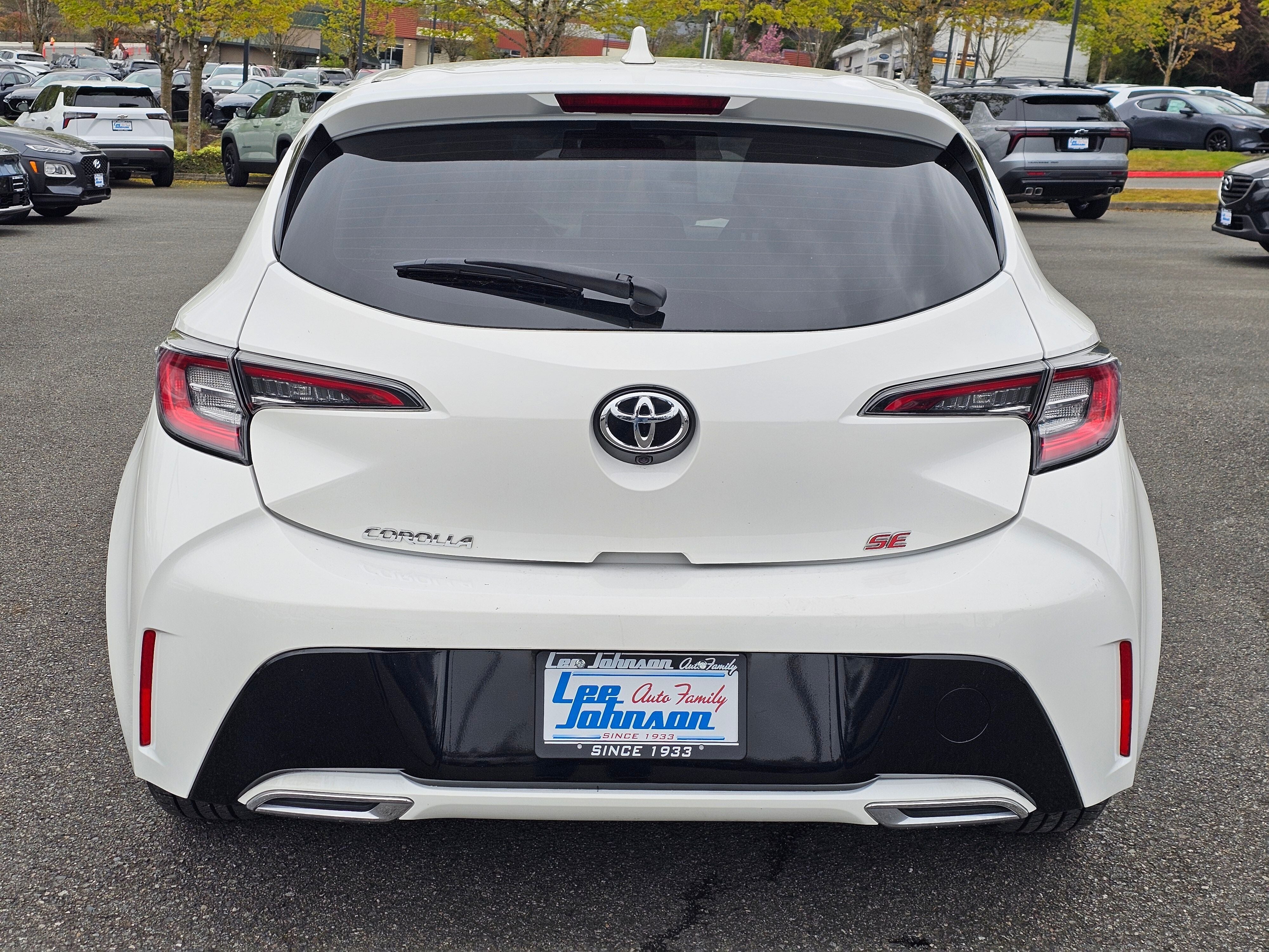 2022 Toyota Corolla Hatchback SE