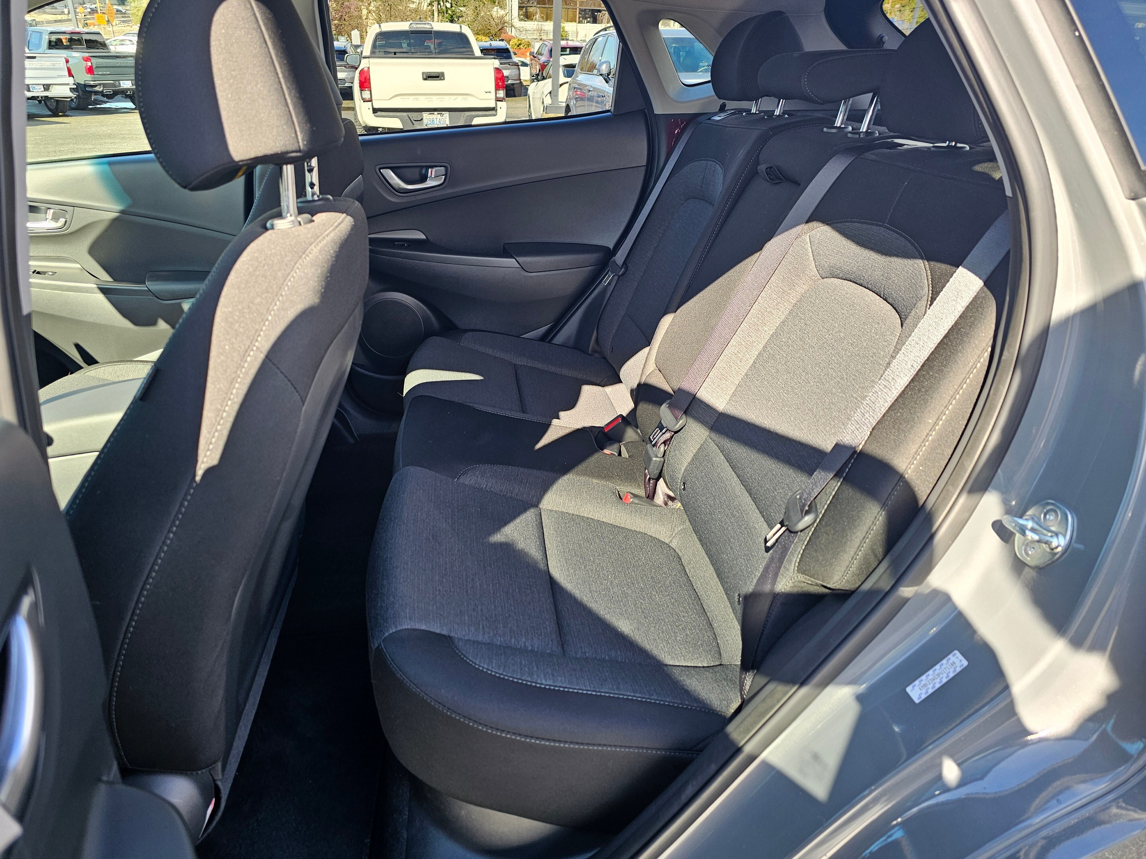 2023 Hyundai Kona Electric SE