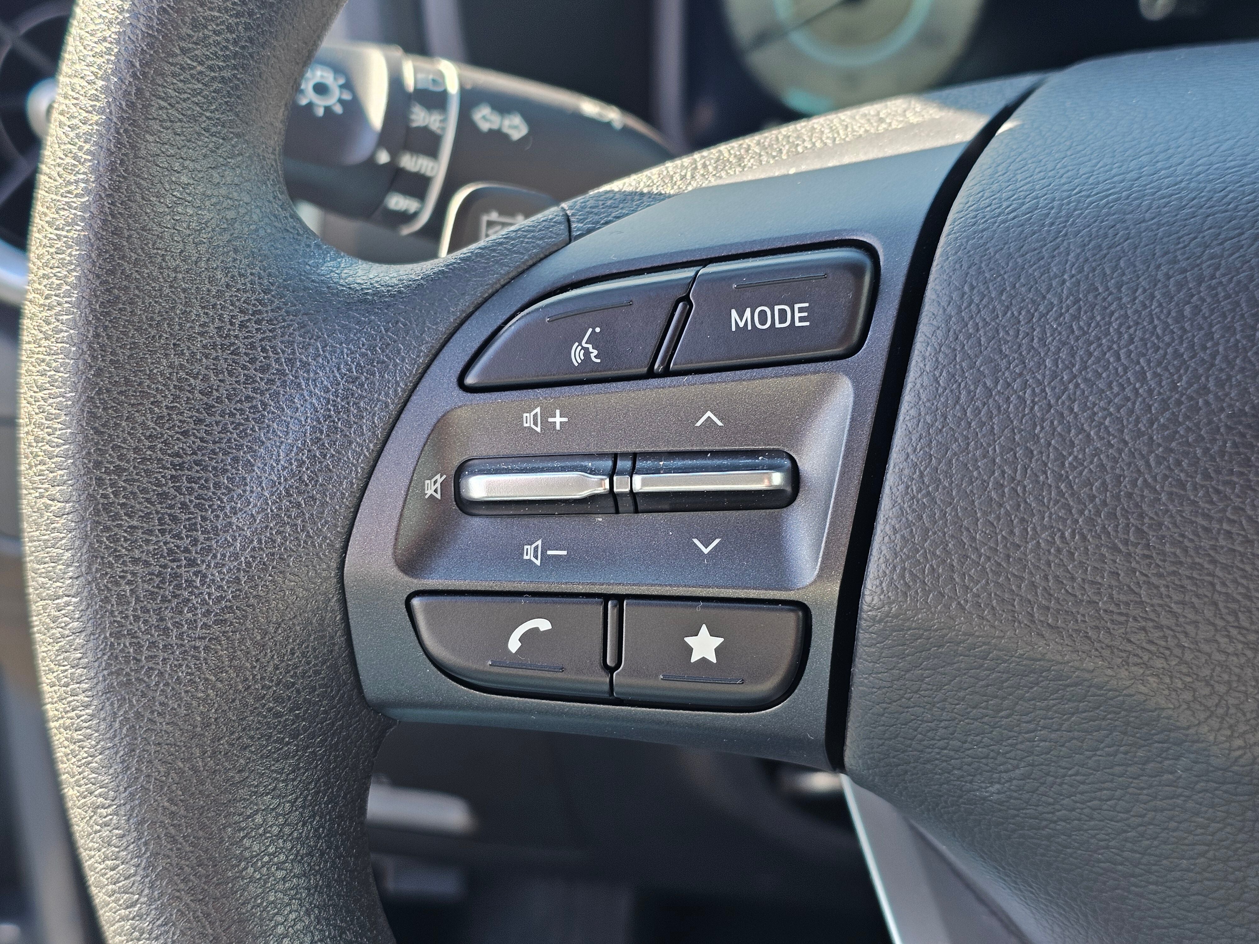 2023 Hyundai Kona Electric SE