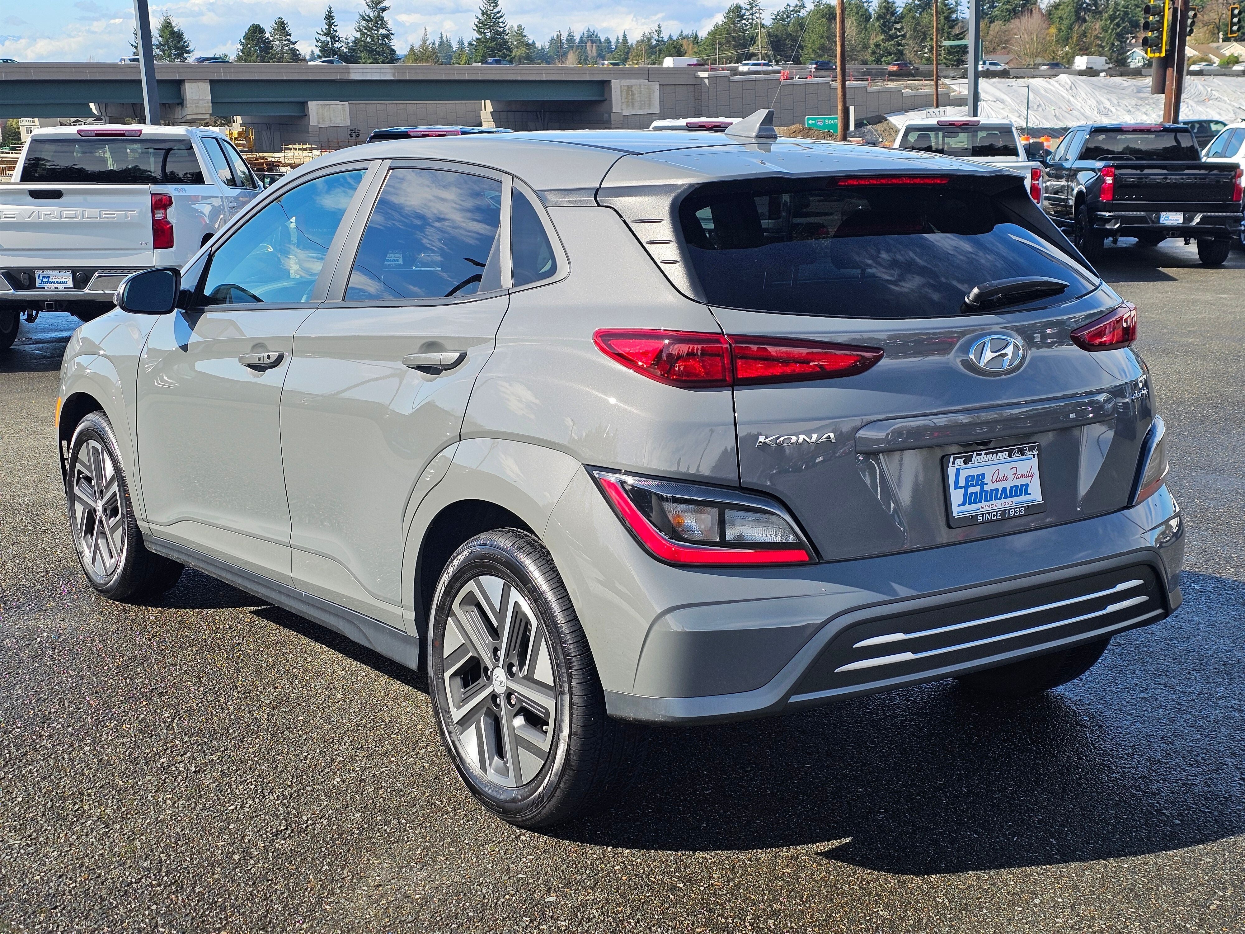 2023 Hyundai Kona Electric SE
