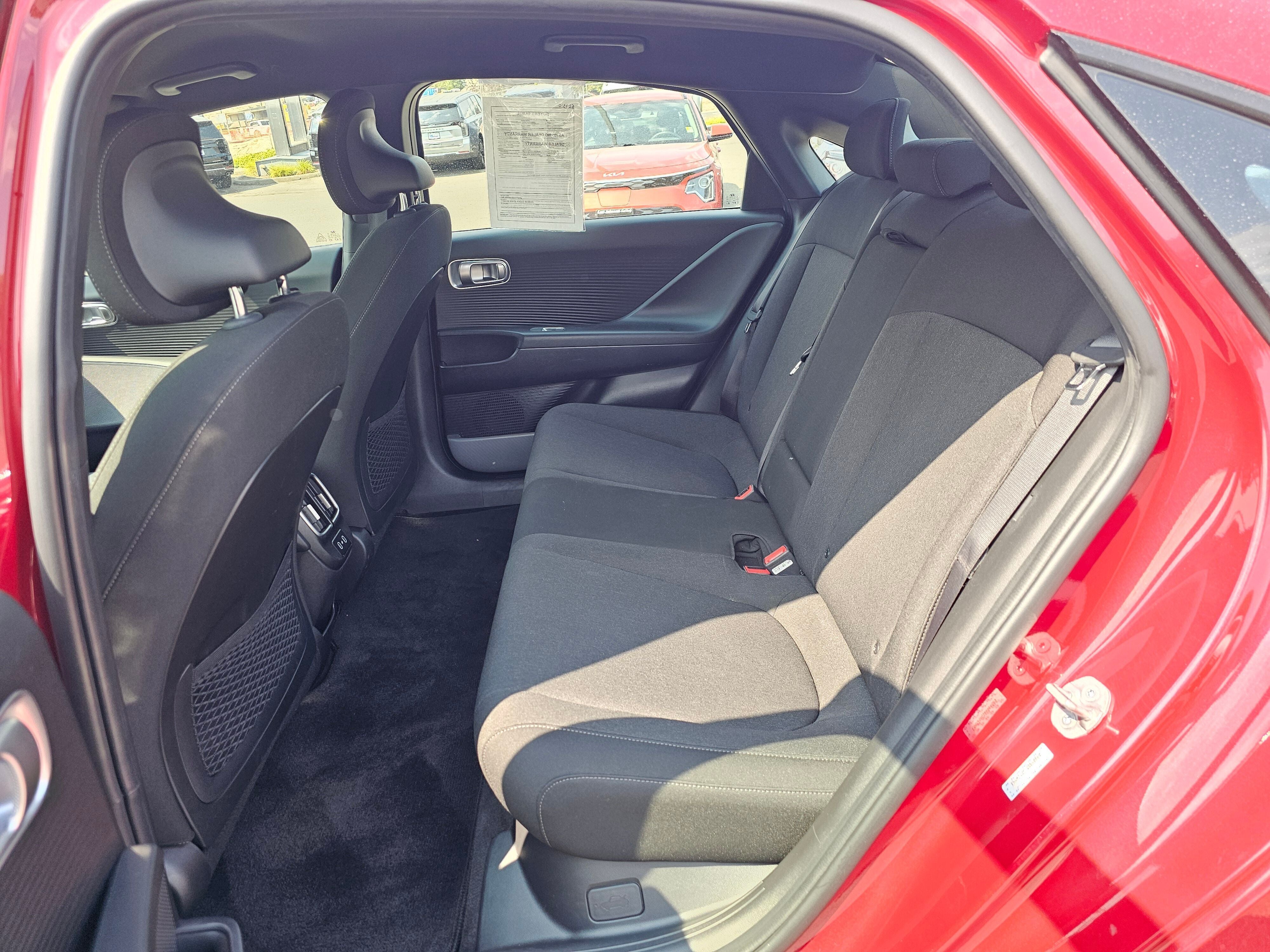 2024 Hyundai IONIQ 6 SE