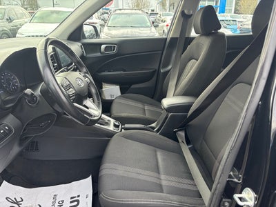 2022 Hyundai Venue SEL