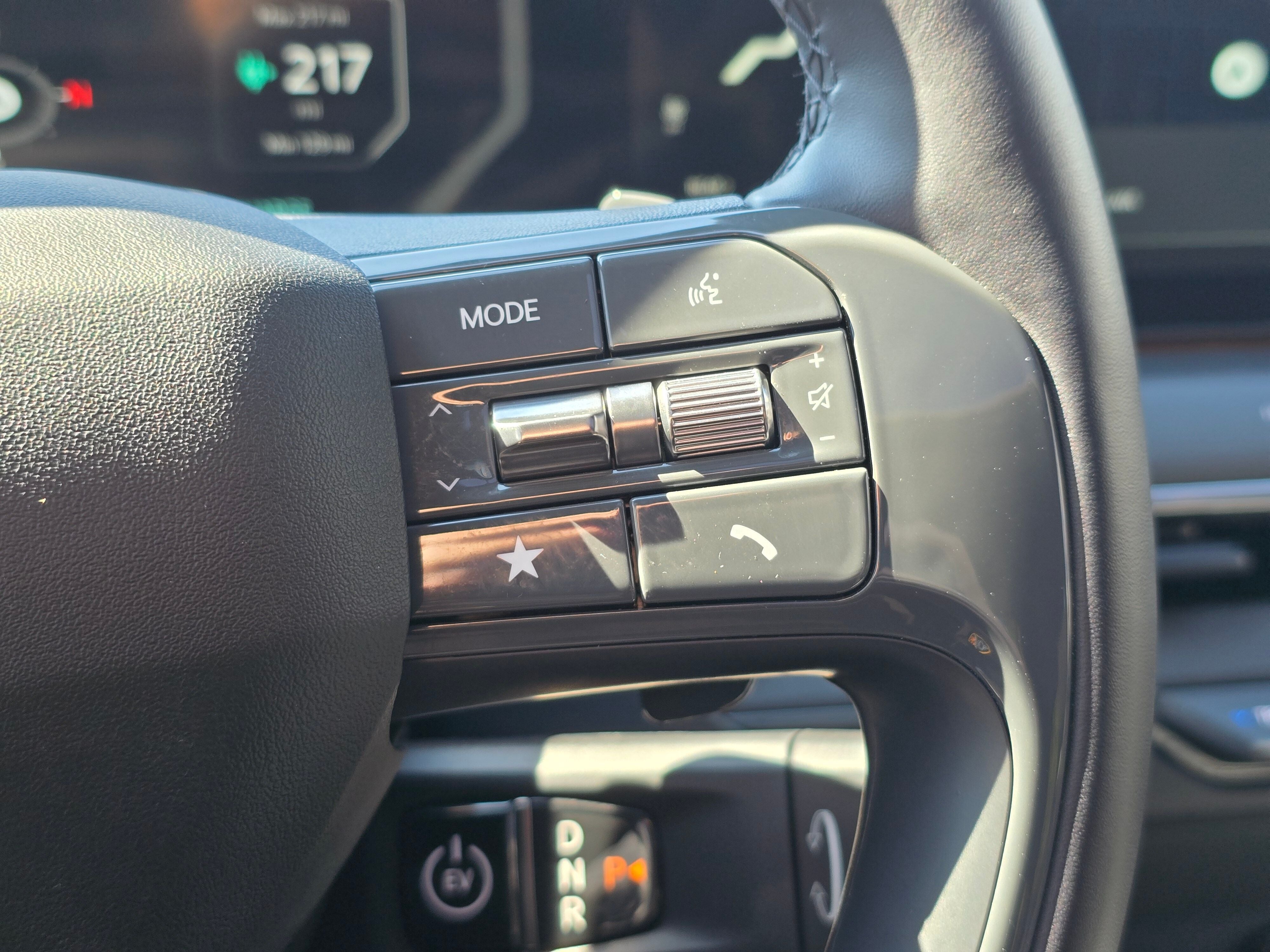 2024 Kia EV9 Land