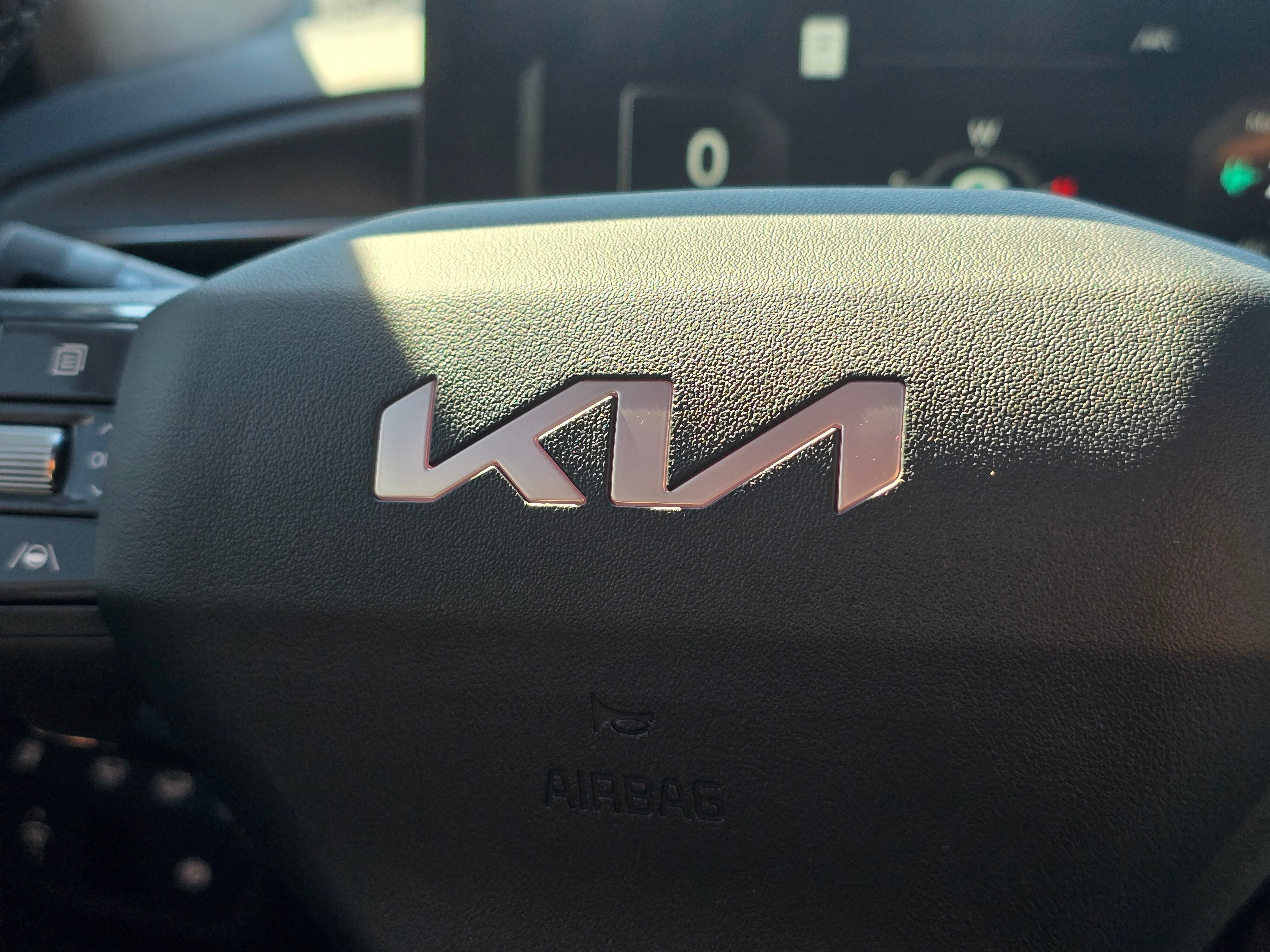 2024 Kia EV9 Land