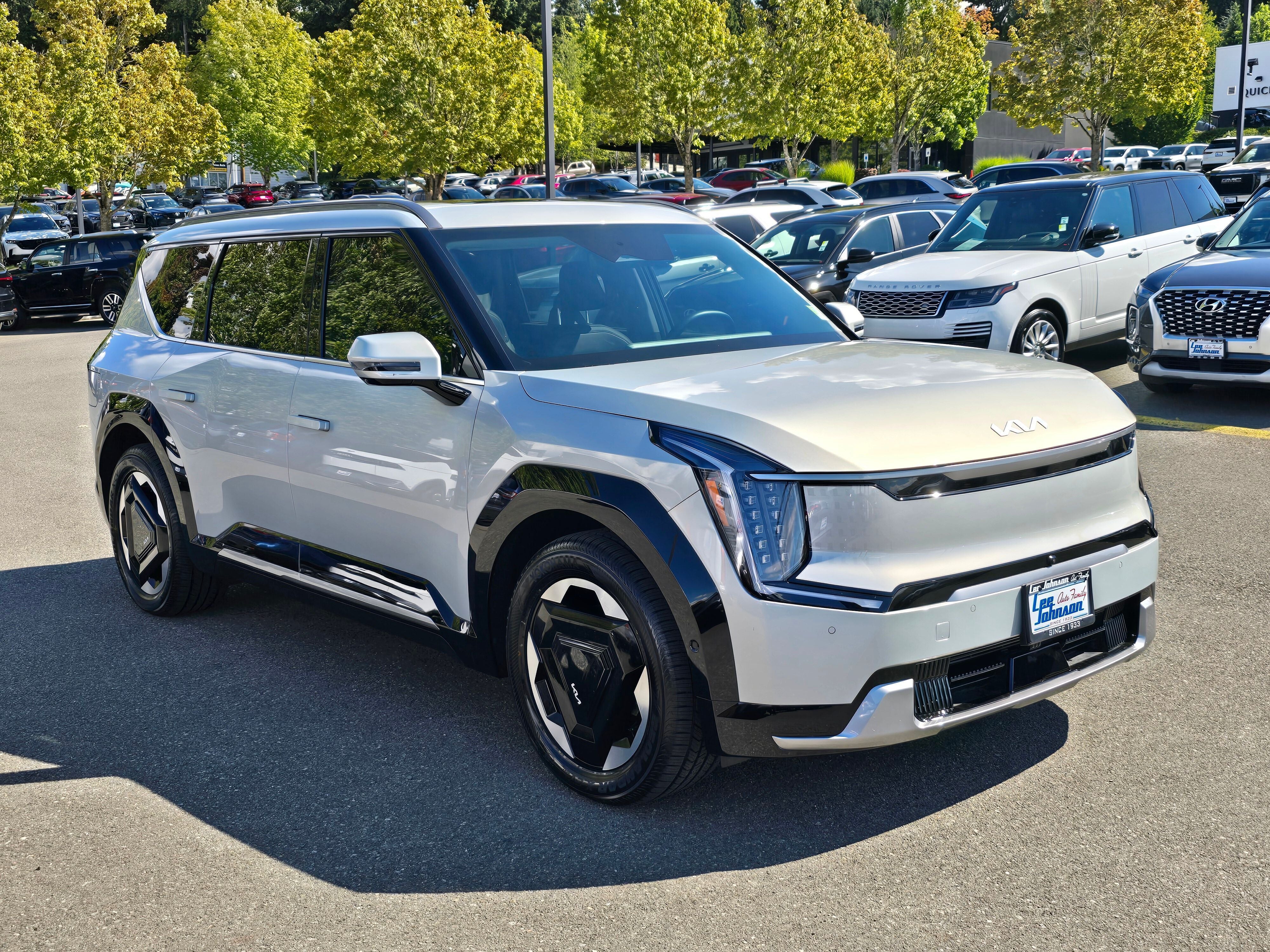 2024 Kia EV9 Land