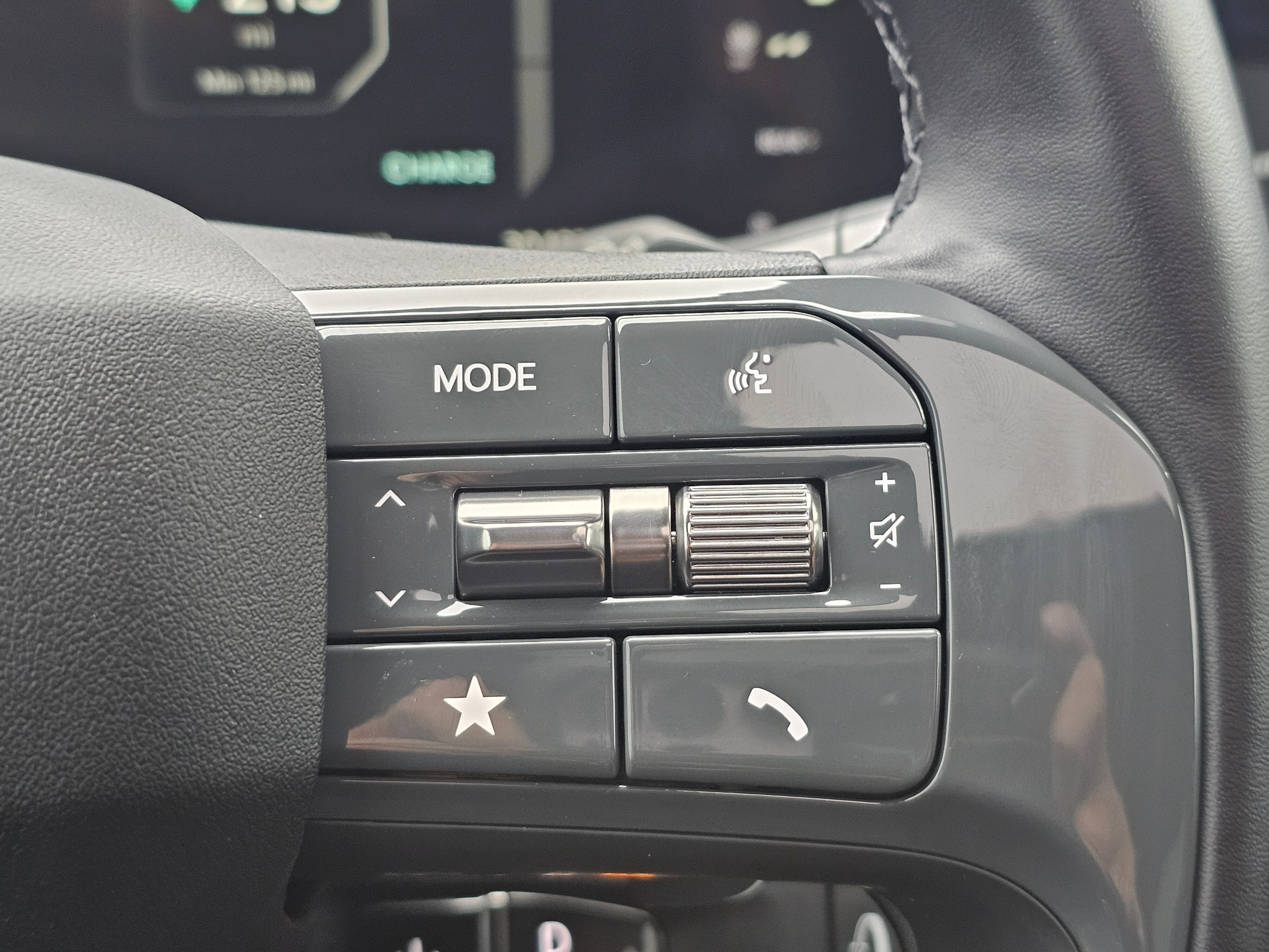 2024 Kia EV9 Land
