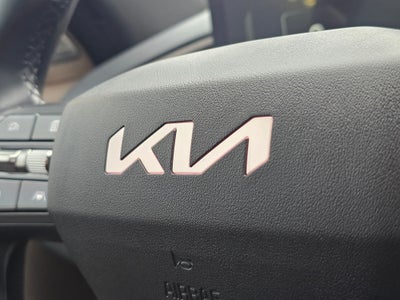 2024 Kia EV9 Land