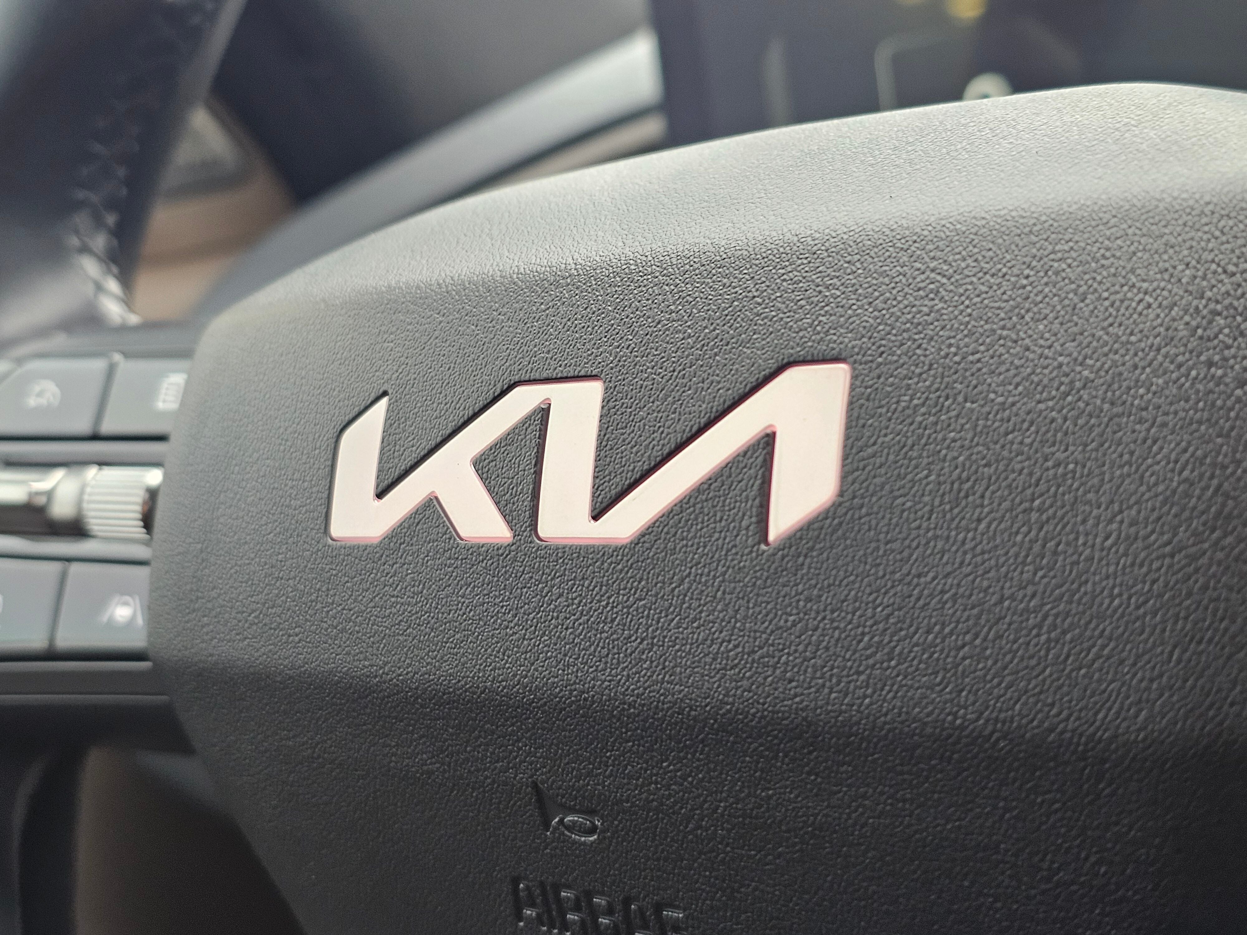2024 Kia EV9 Land