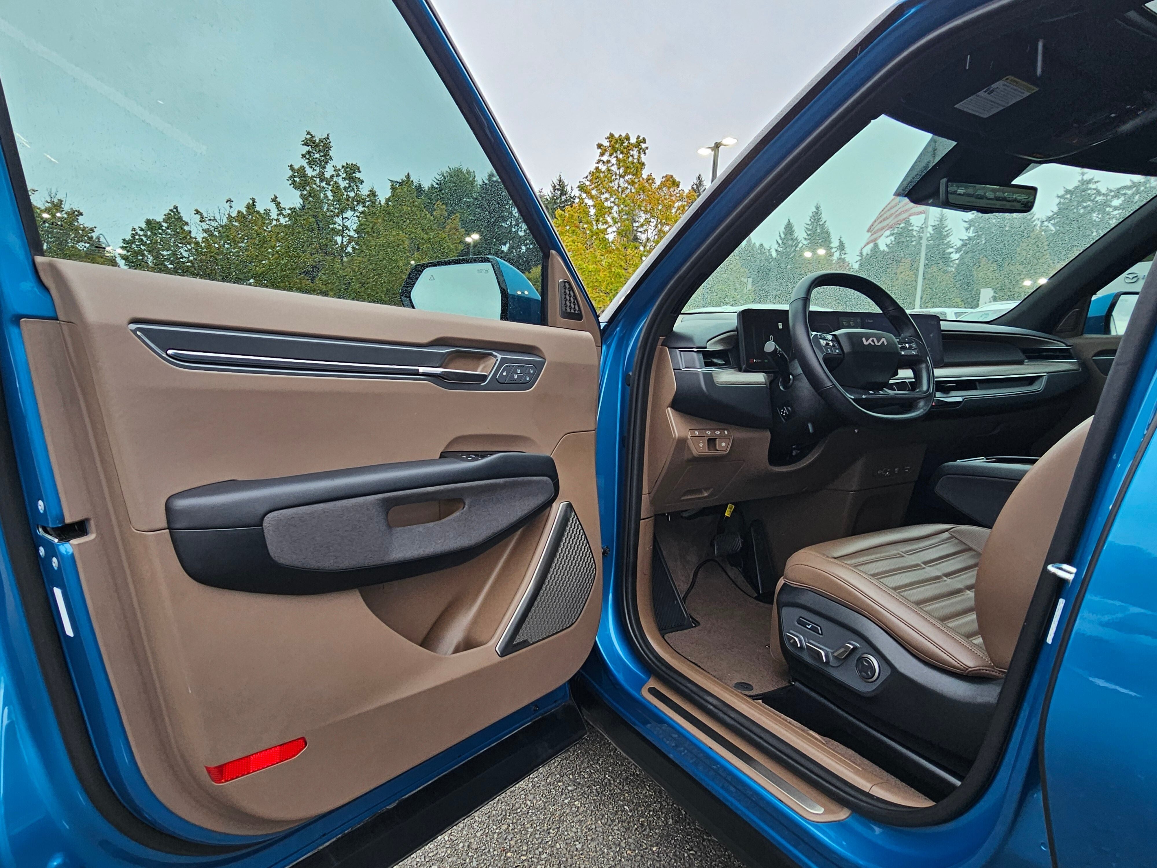 2024 Kia EV9 Land