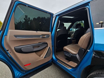 2024 Kia EV9 Land