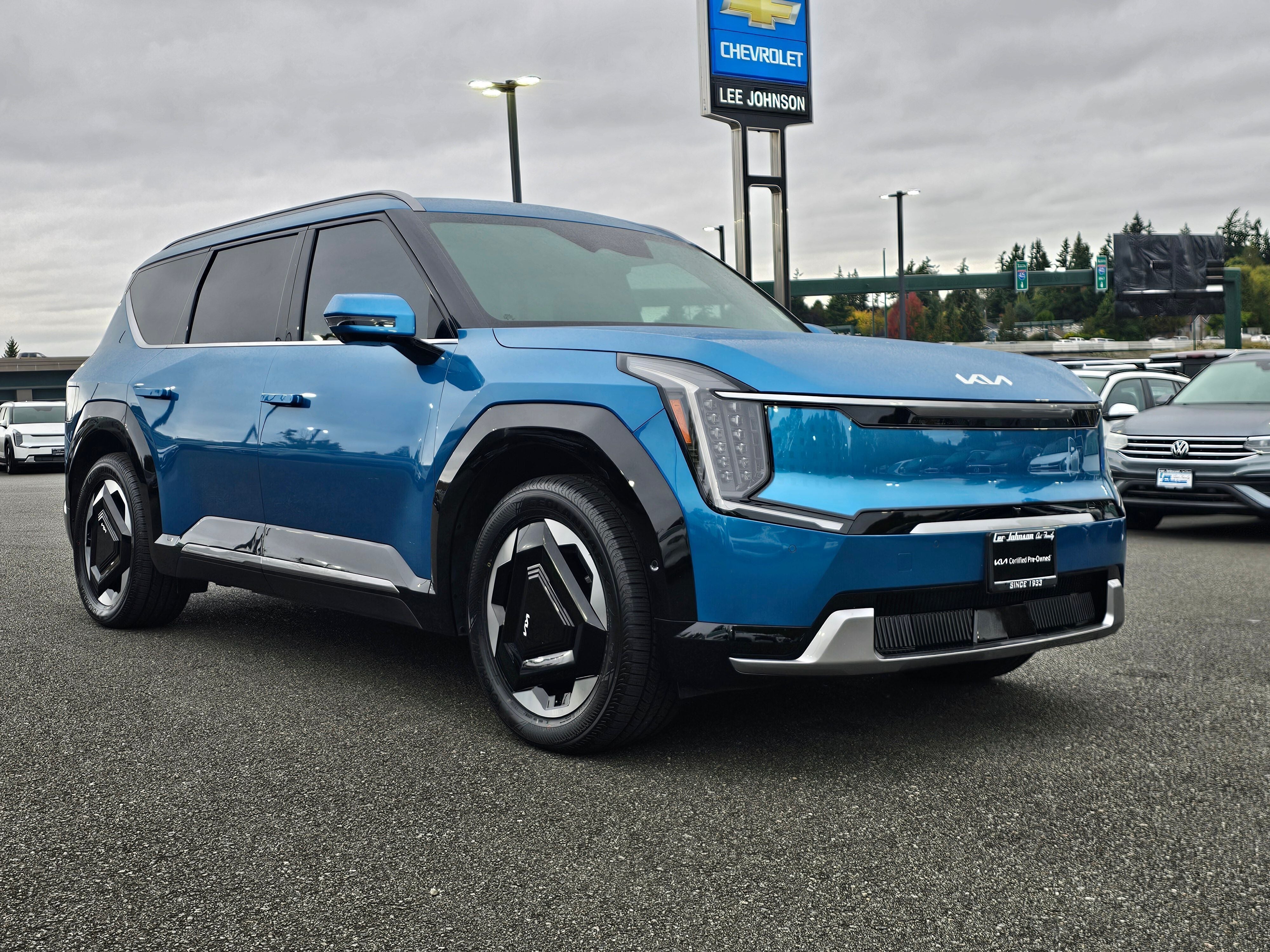 2024 Kia EV9 Land