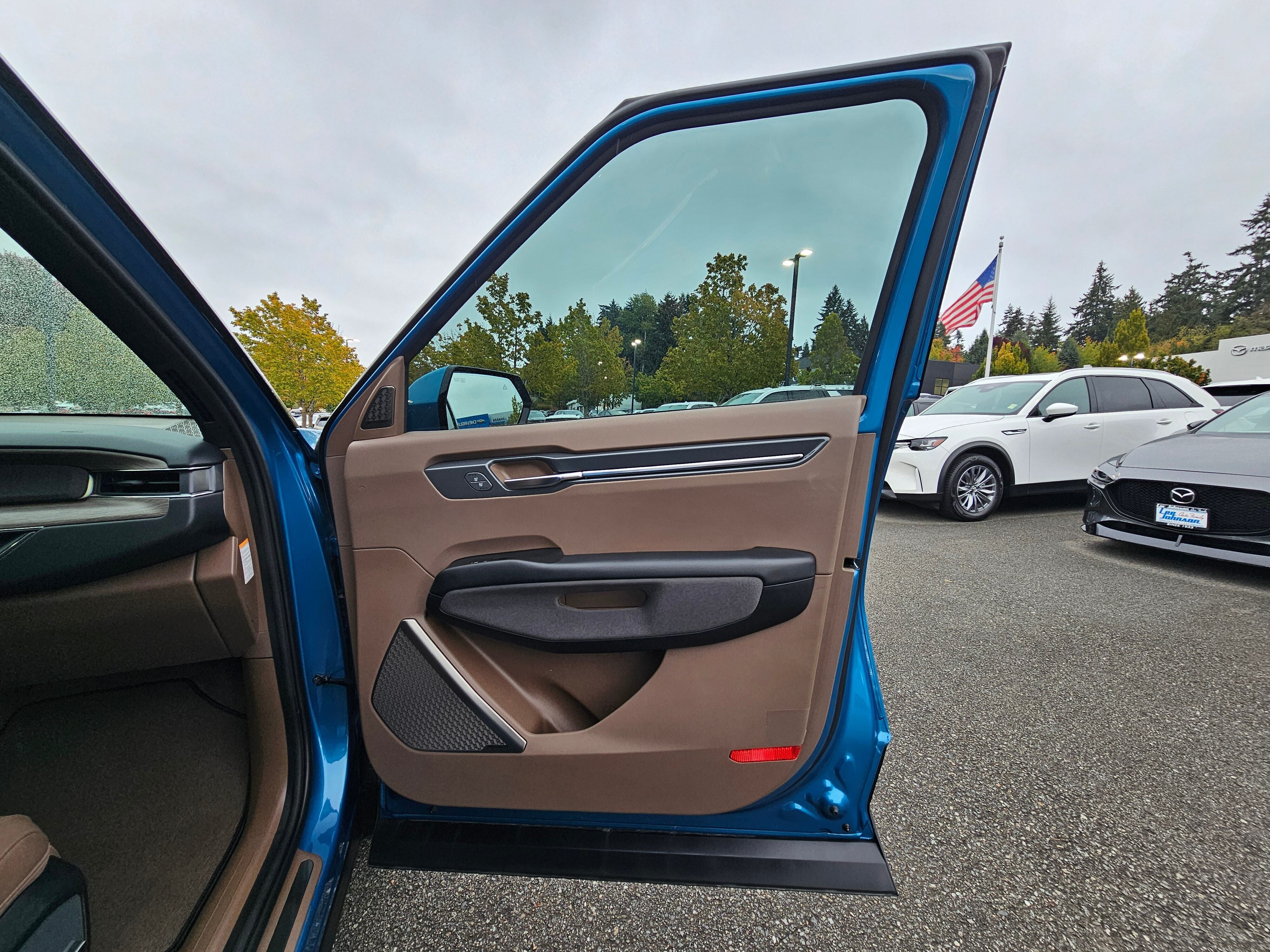 2024 Kia EV9 Land
