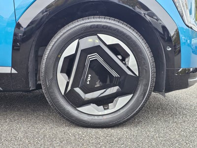 2024 Kia EV9 Land